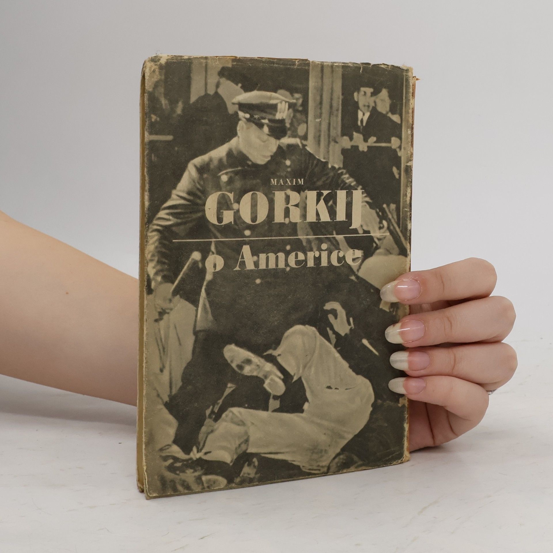 Maxim Gorkij O Americe