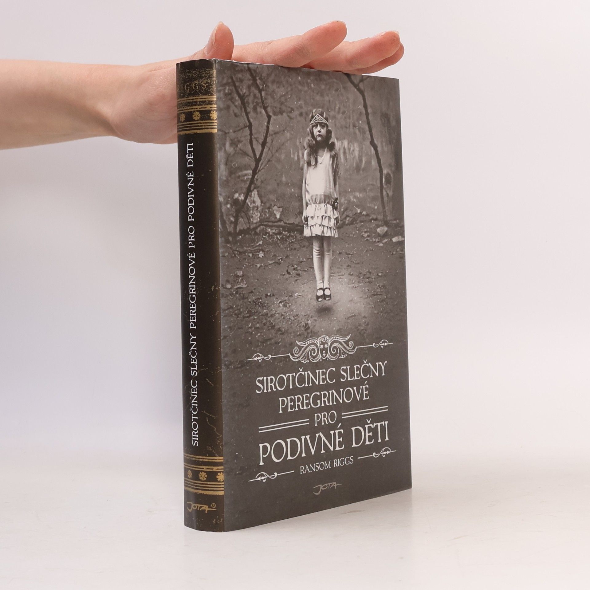 Ransom Riggs Sirotčinec slečny Peregrinové pro podivné děti