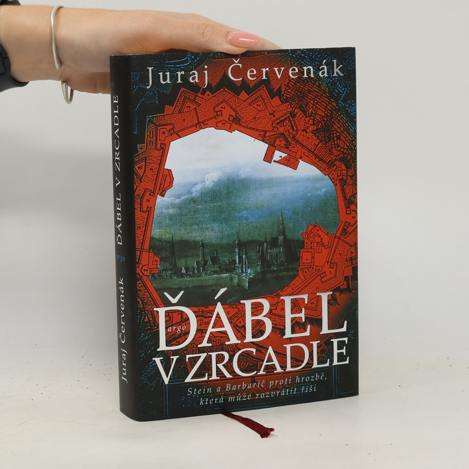 Juraj Červenák Ďábel v zrcadle