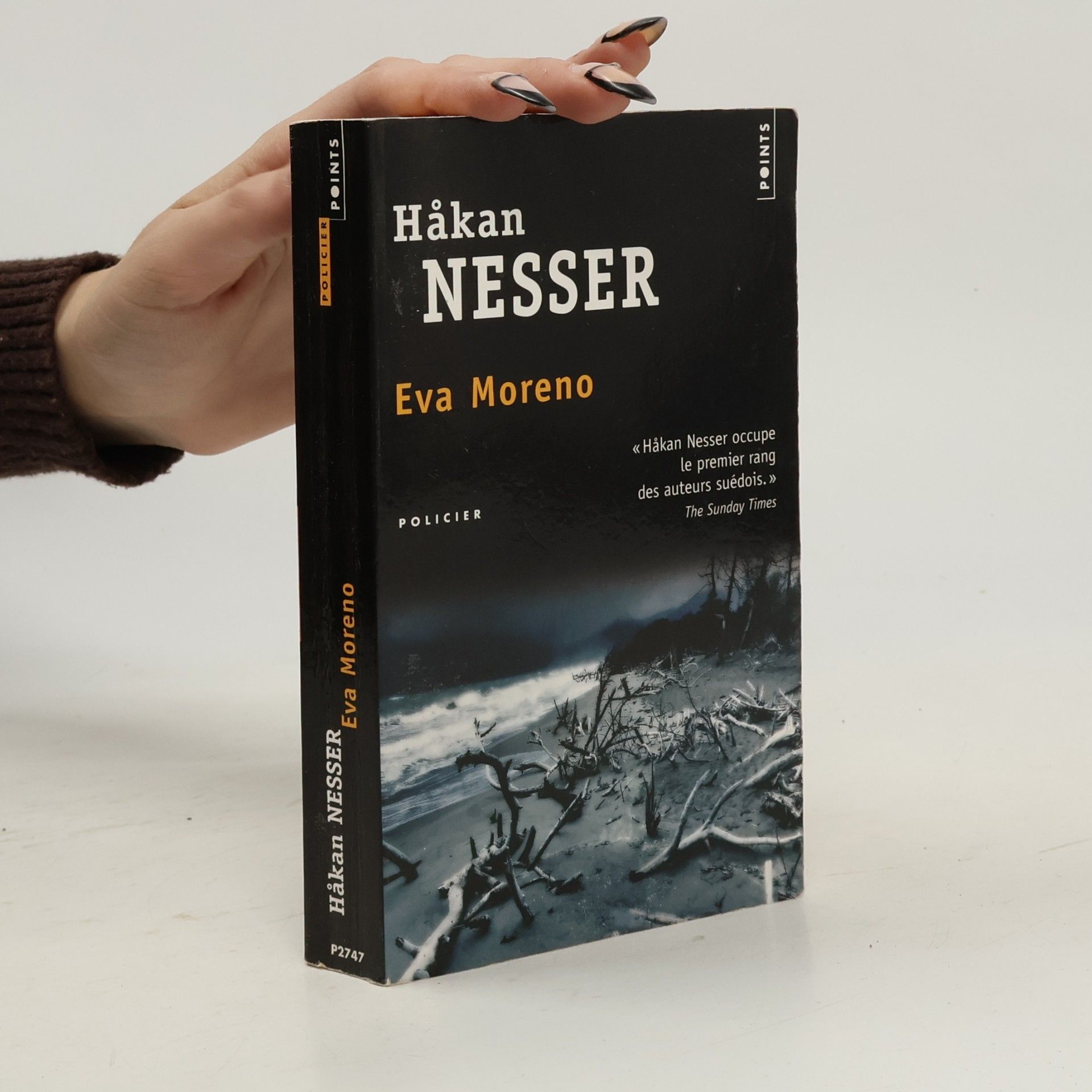 Håkan Nesser Eva Moreno. Der Tote vom Strand, französische Ausgabe