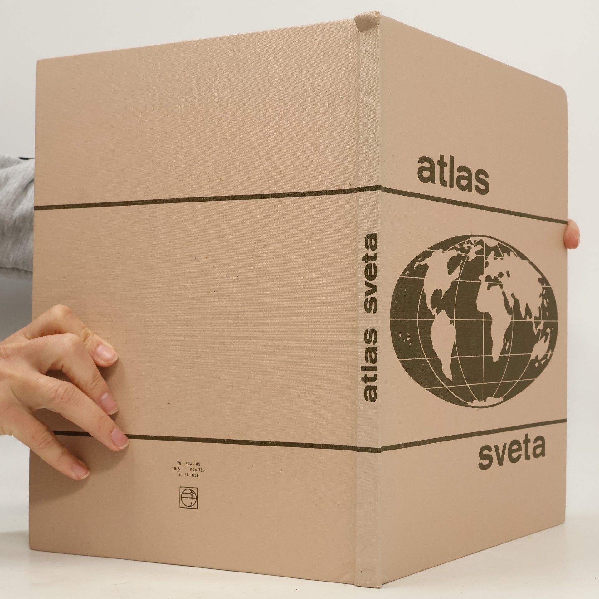 Autorenkollektiv Atlas sveta