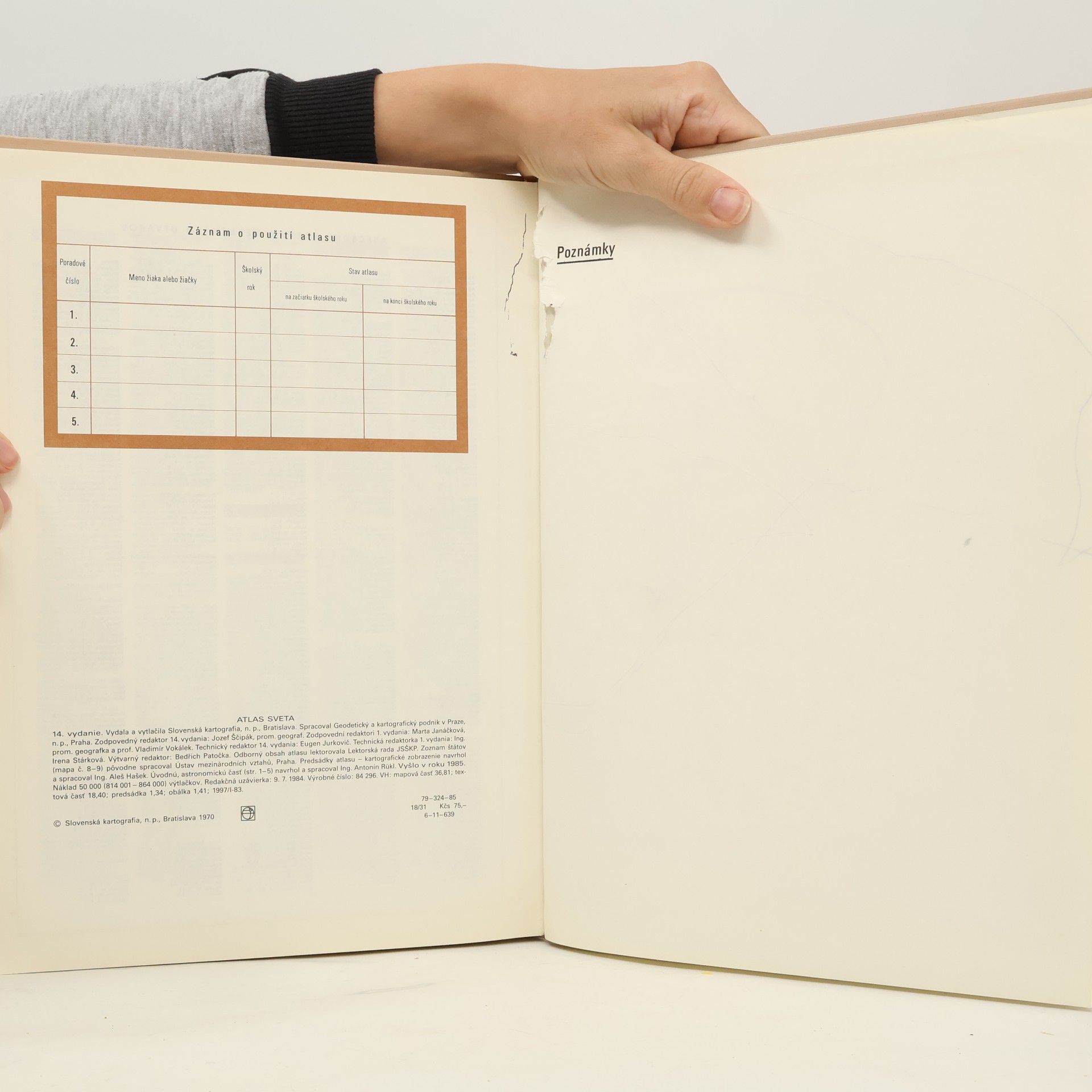 Autorenkollektiv Atlas sveta