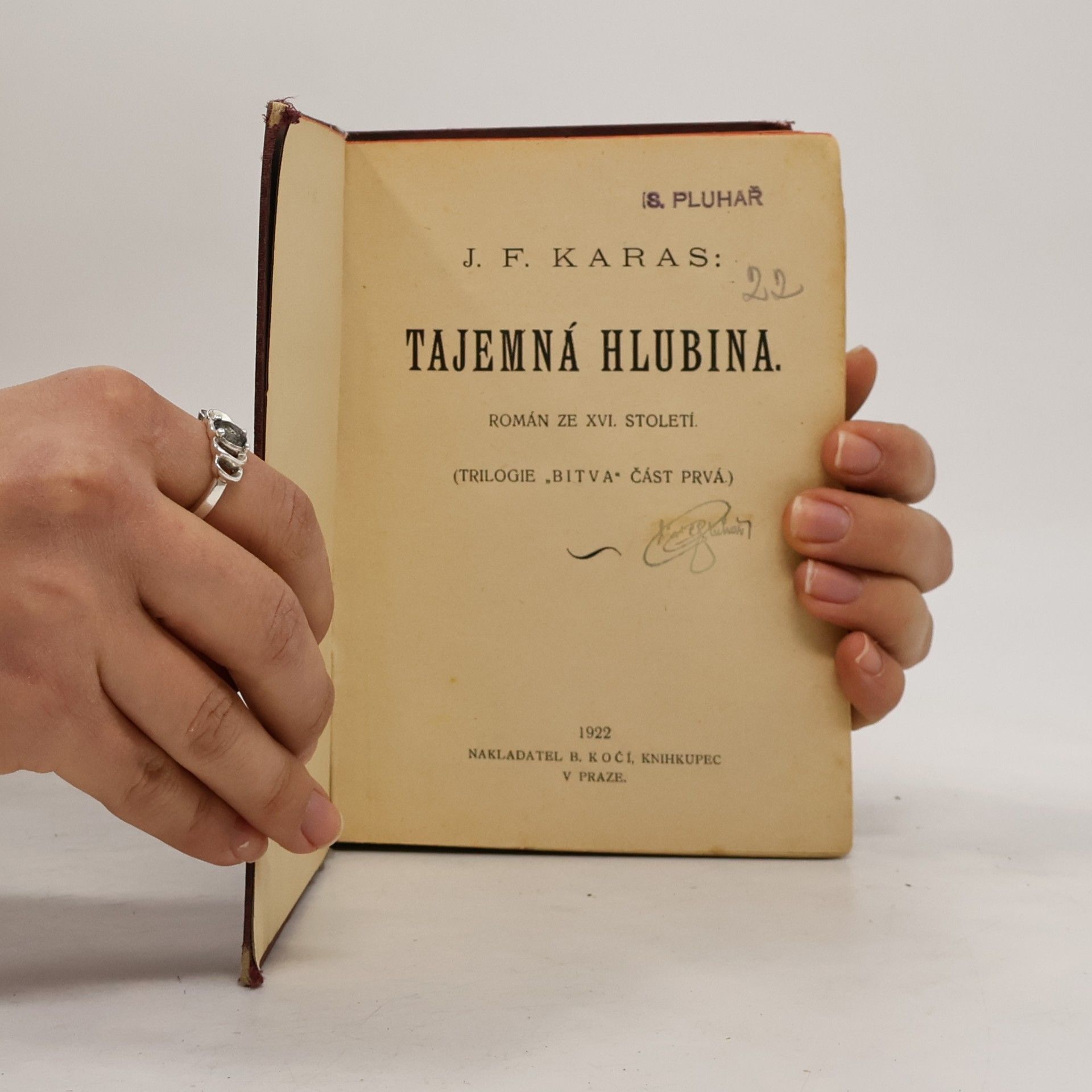 Josef František Karas Tajemná hlubina