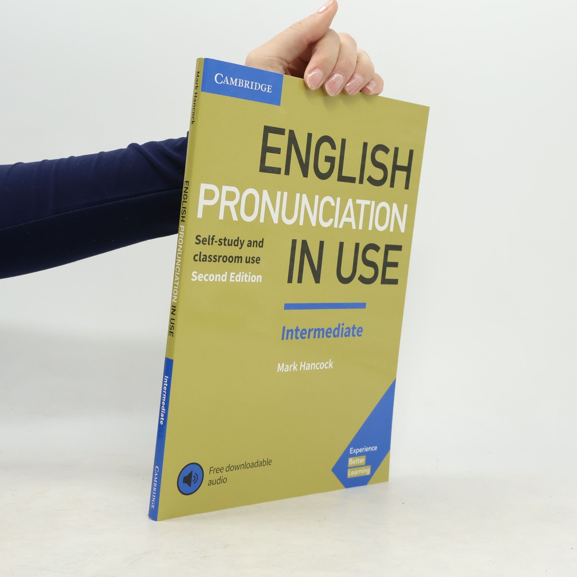 English Pronunciation in Use Intermediate Book with Answers and Downloadable Audio
