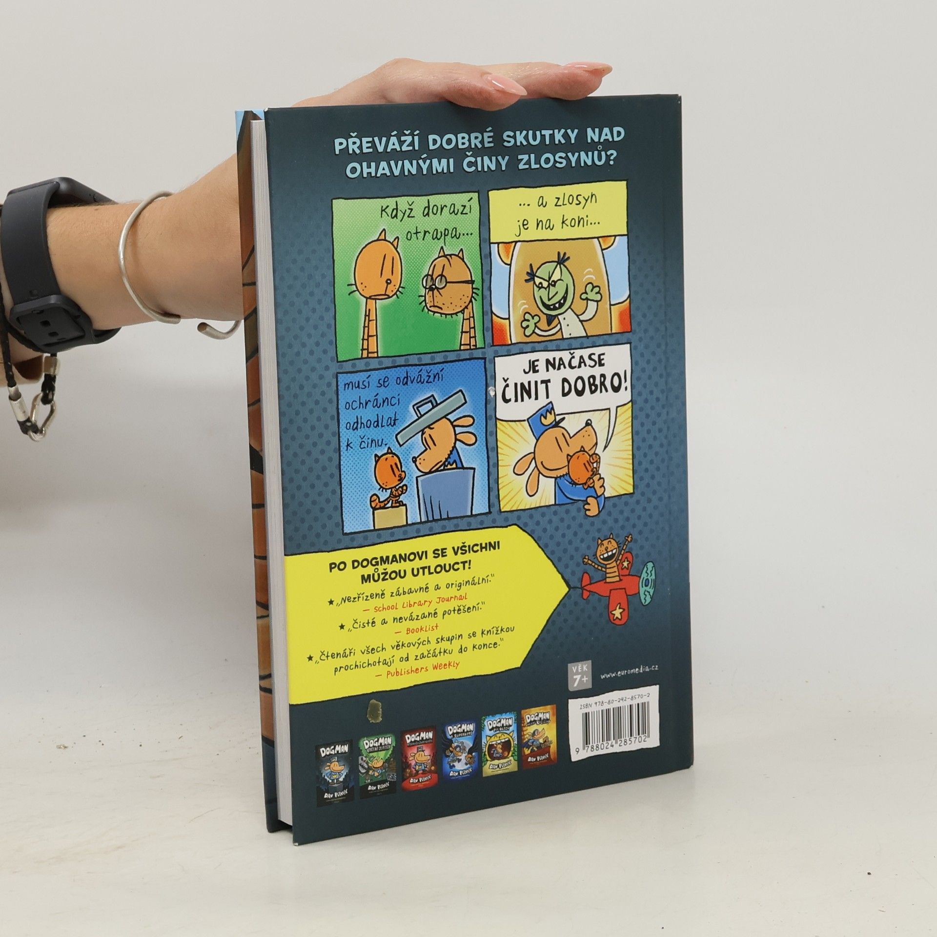 Dav Pilkey Dogman: Komu letí meruna