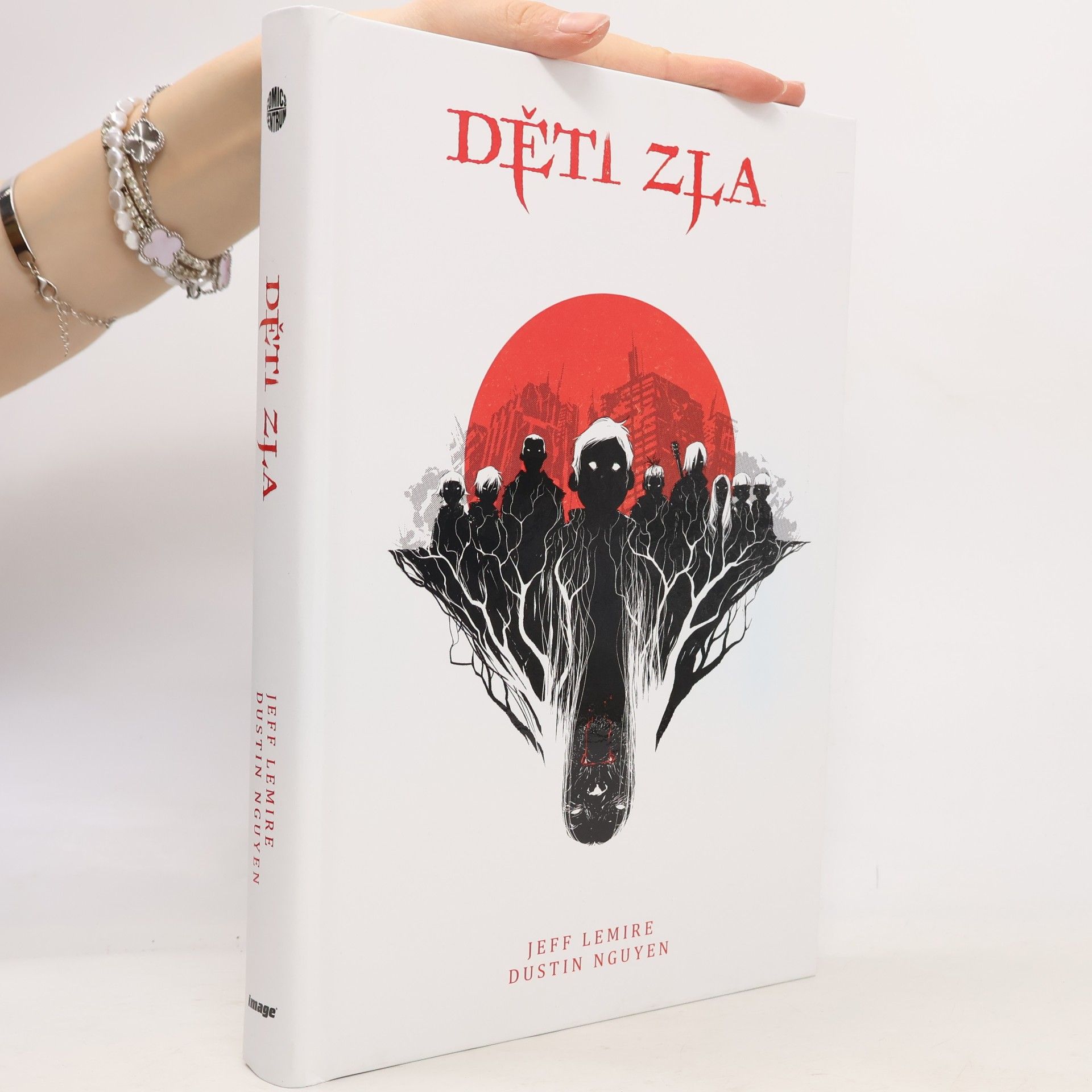 Dustin Nguyen Děti zla