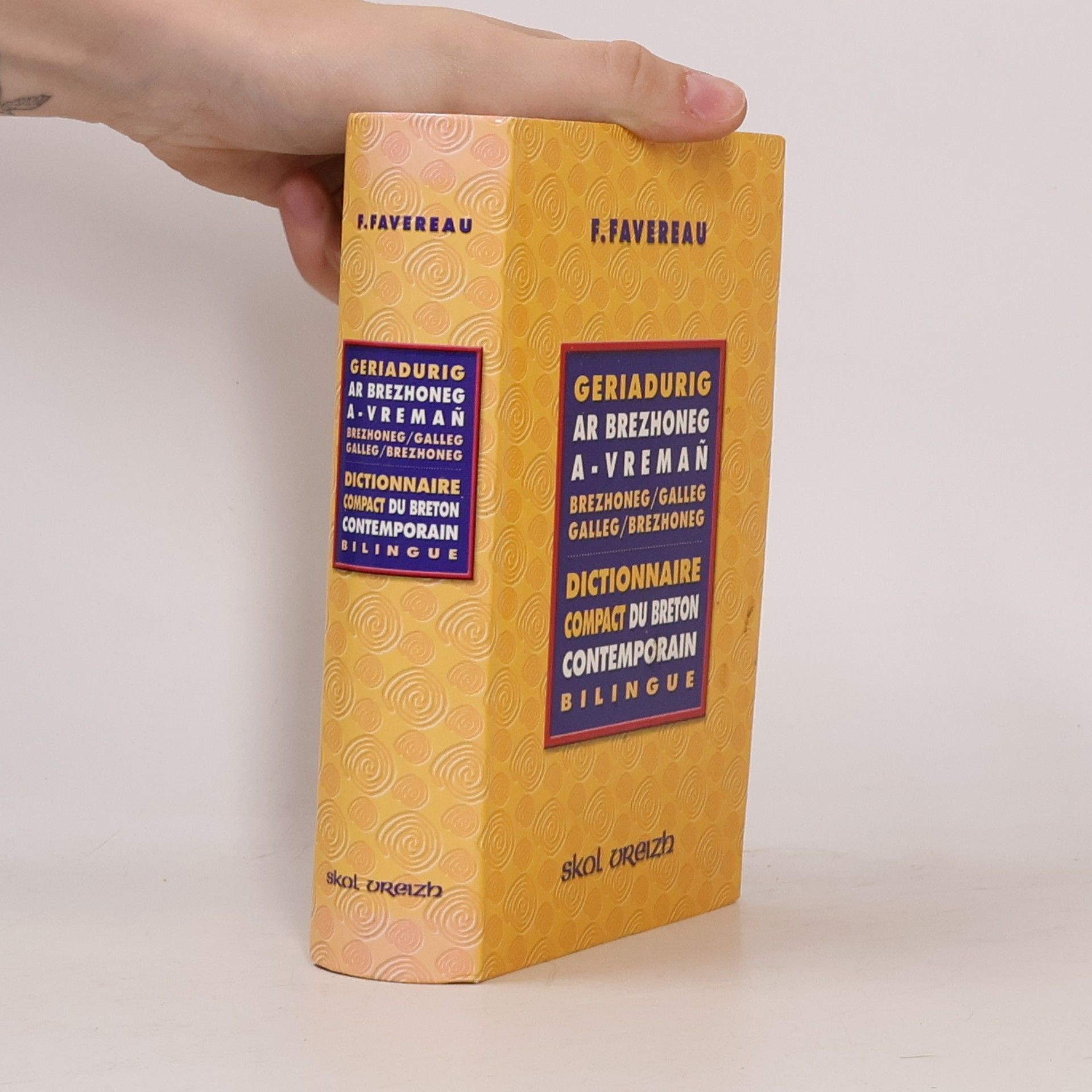 Francis Favereau Geriadurig ar Brezhoneg a-vremañ Nouvelle Édition