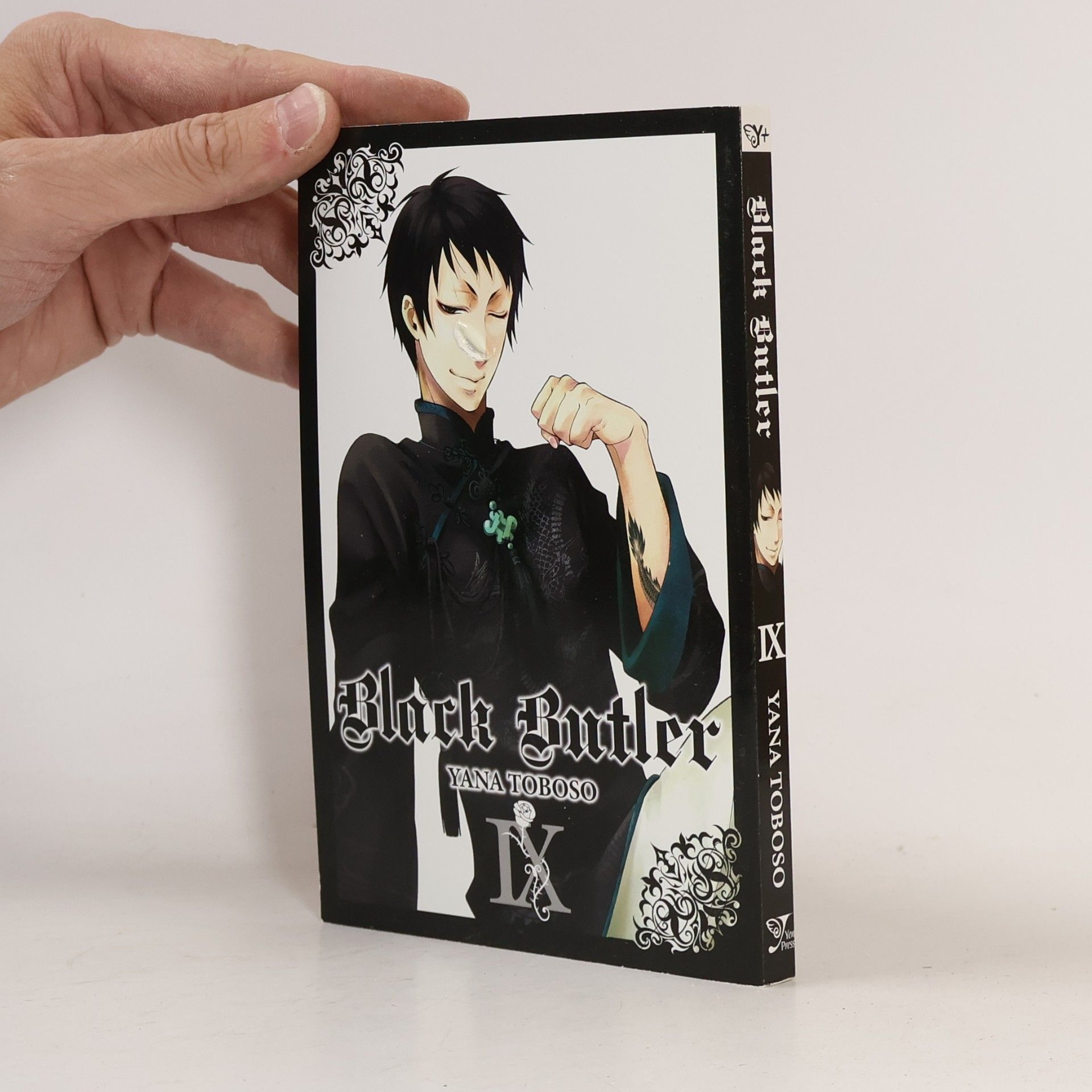 Yana Toboso Black Butler, Vol. 9