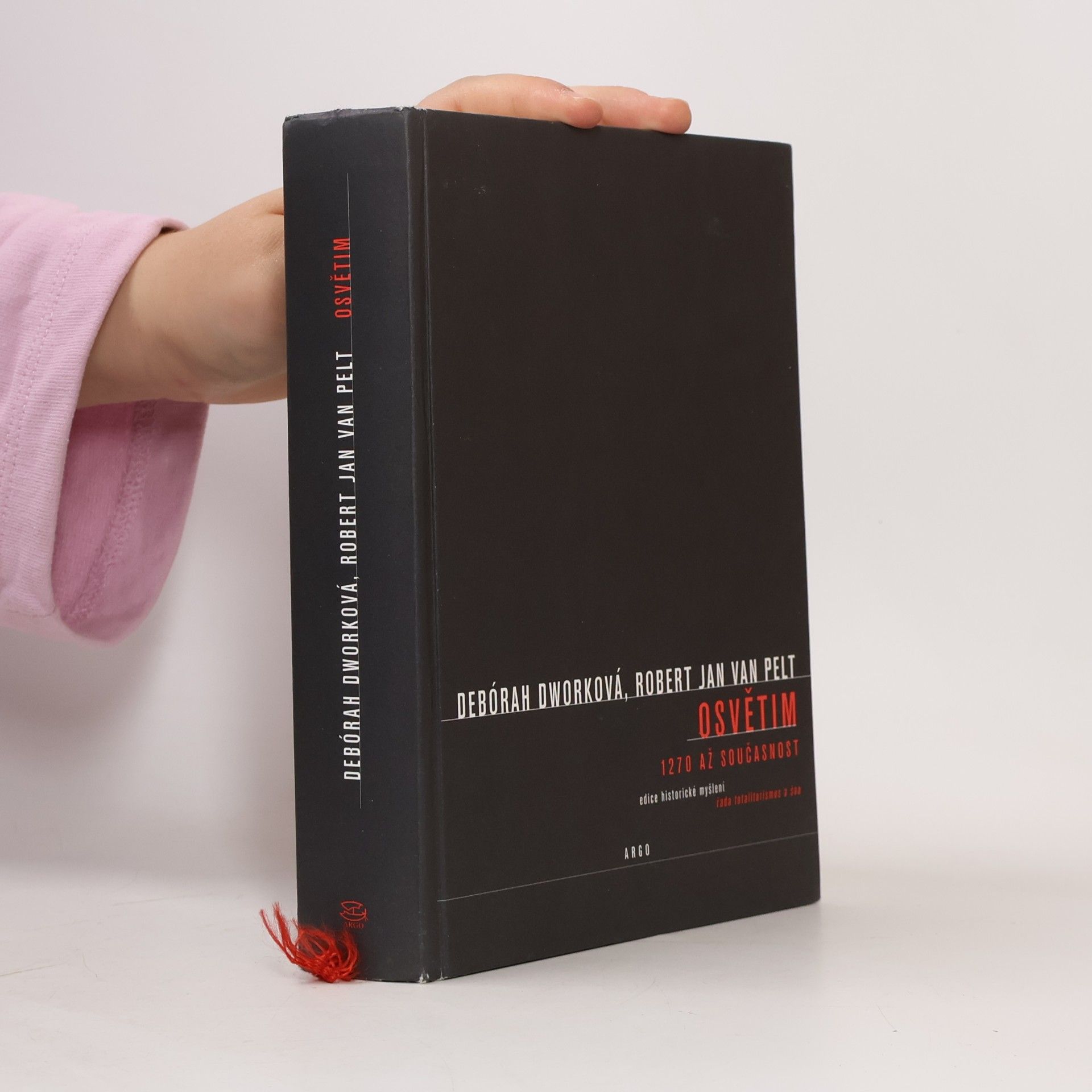 Autorenkollektiv Osvětim. 1270 až současnost
