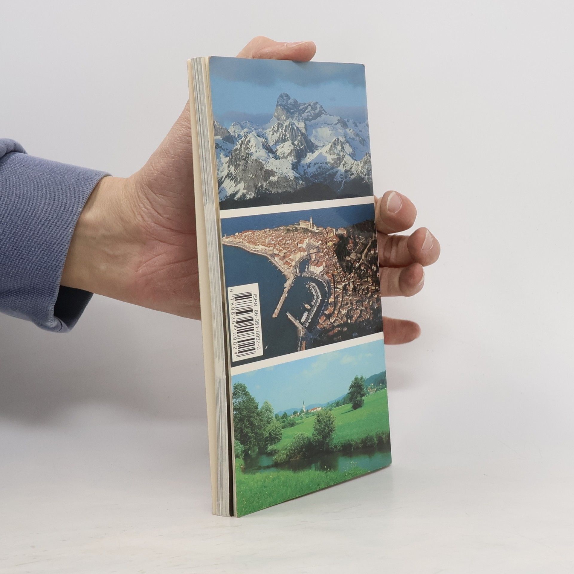 Various authors Discover Slovenia