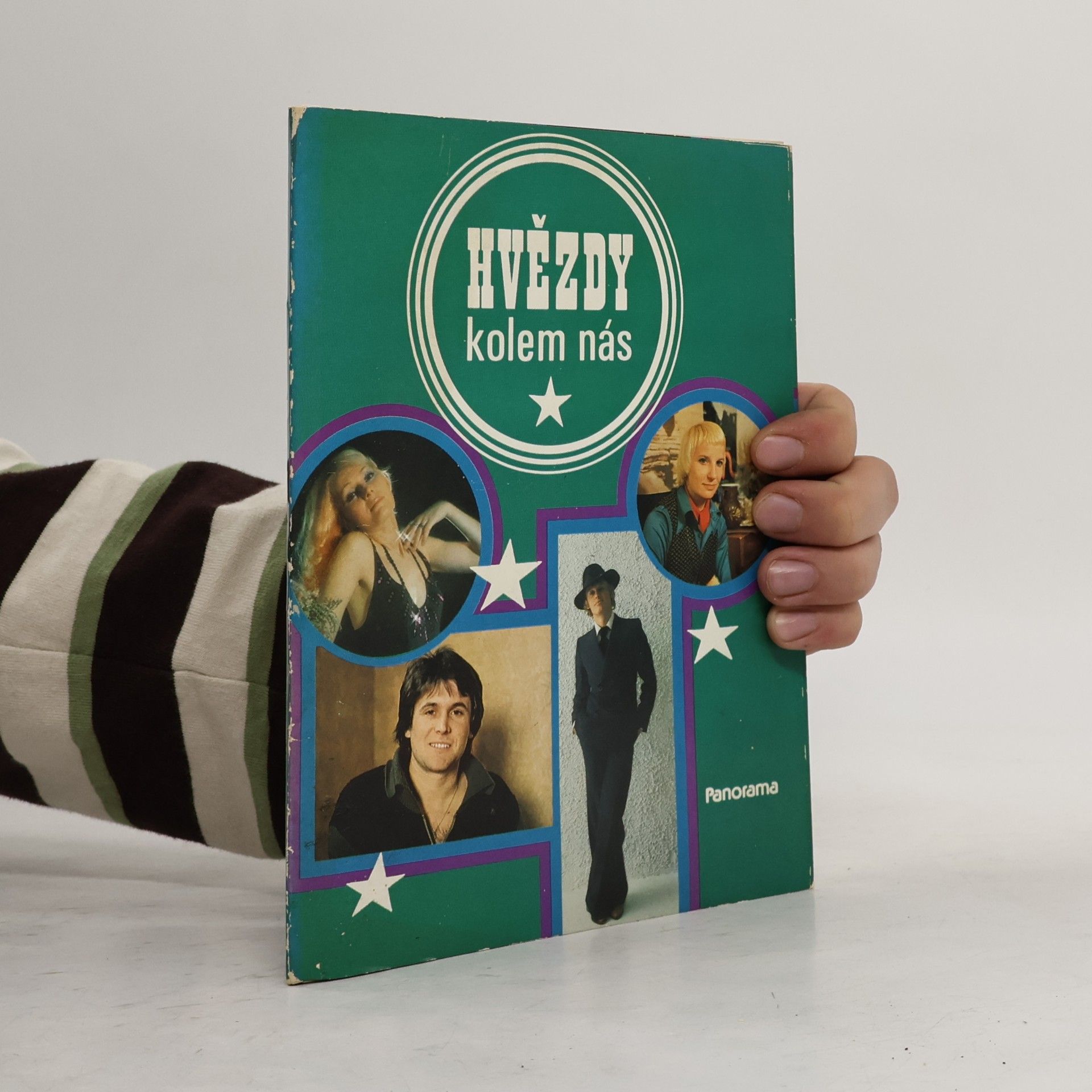 Autorenkollektiv Hvězdy kolem nás