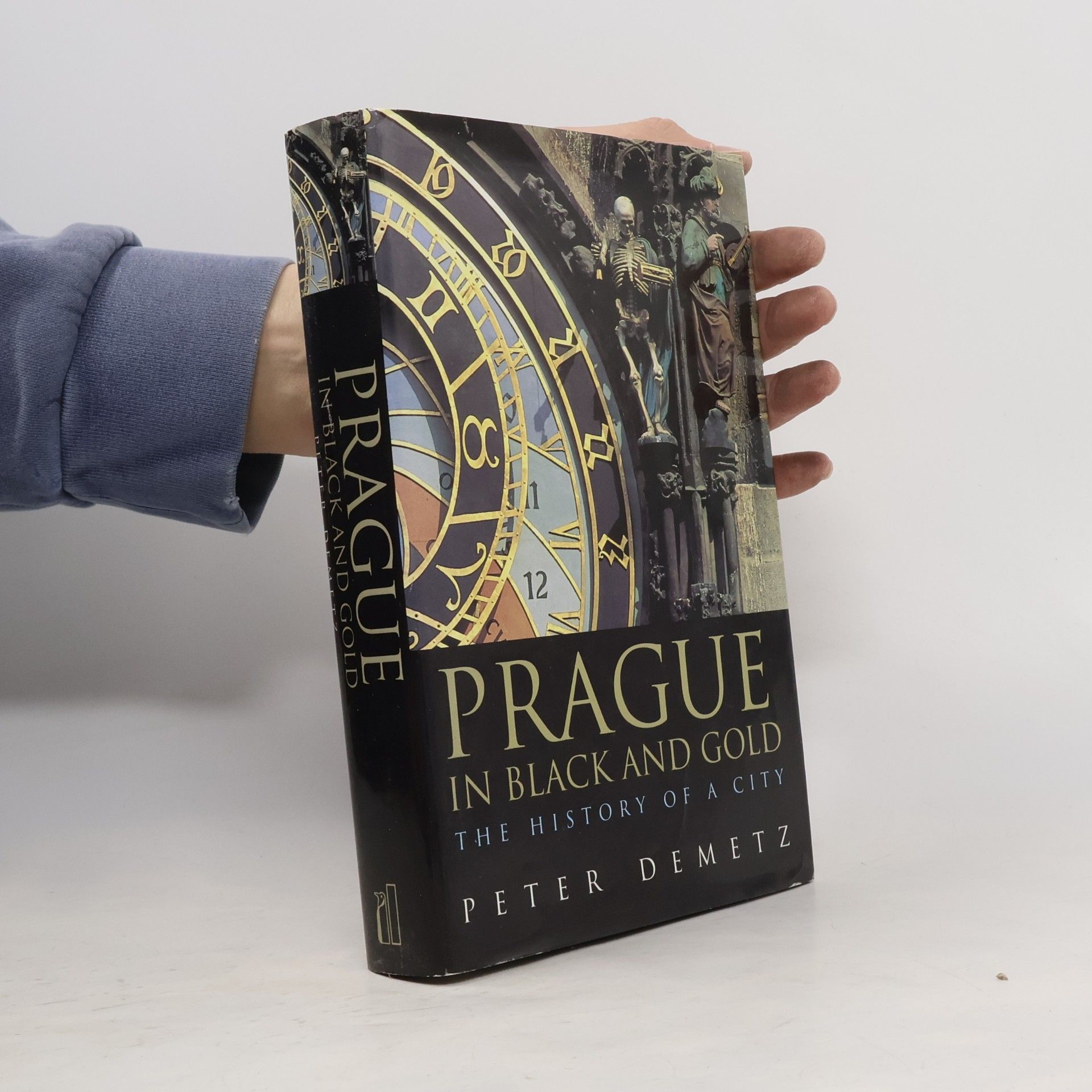 Peter Demetz Prague in black and gold. The history of a city