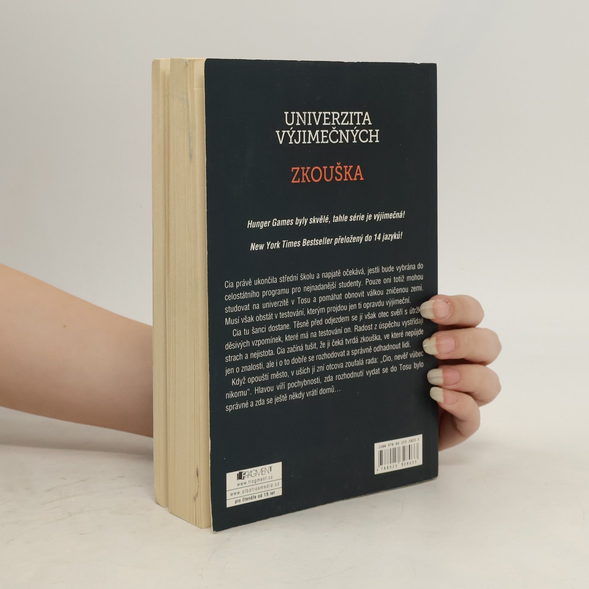 Joelle Charbonneau Univerzita výjimečných. Zkouška