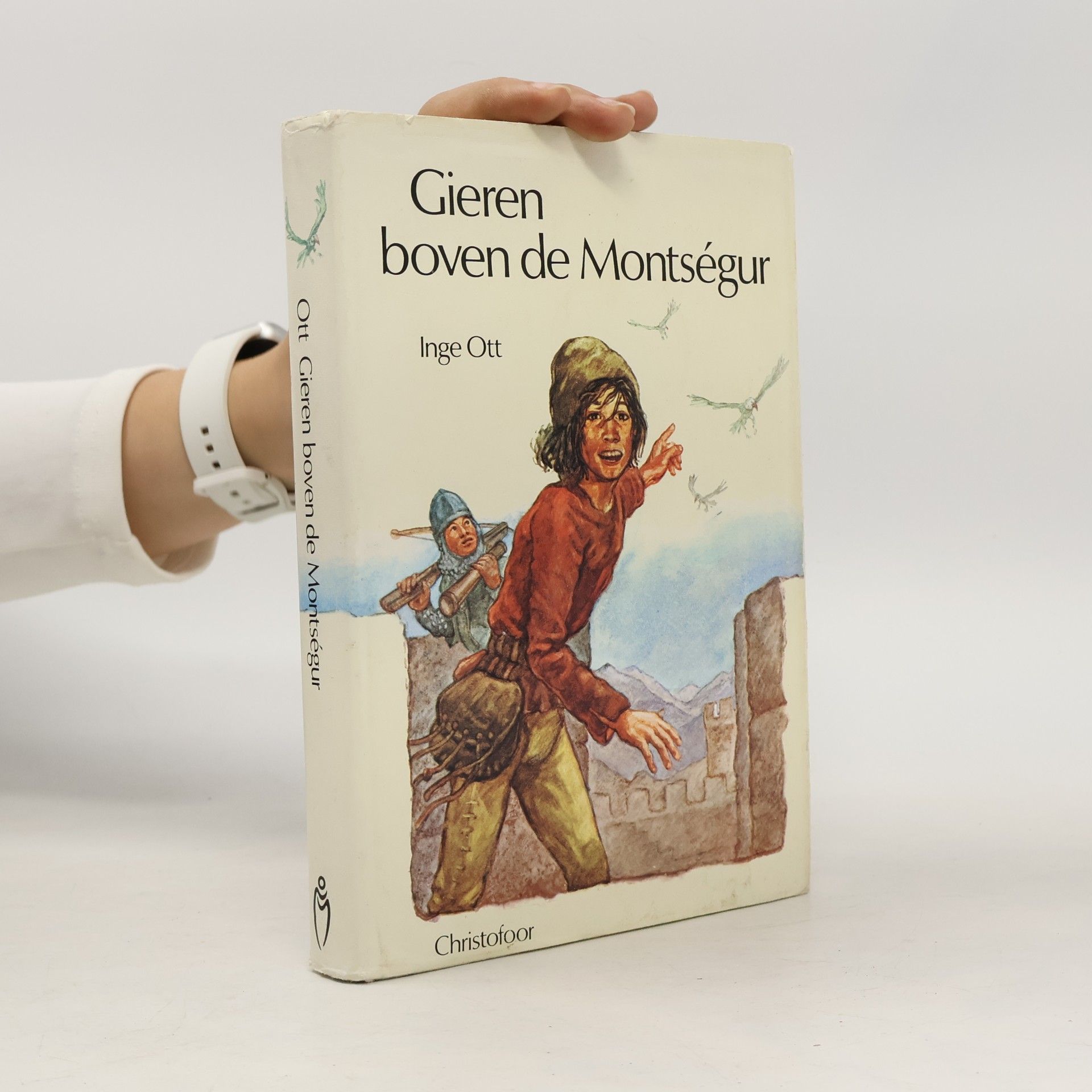 Inge Ott Gieren boven de Monségur
