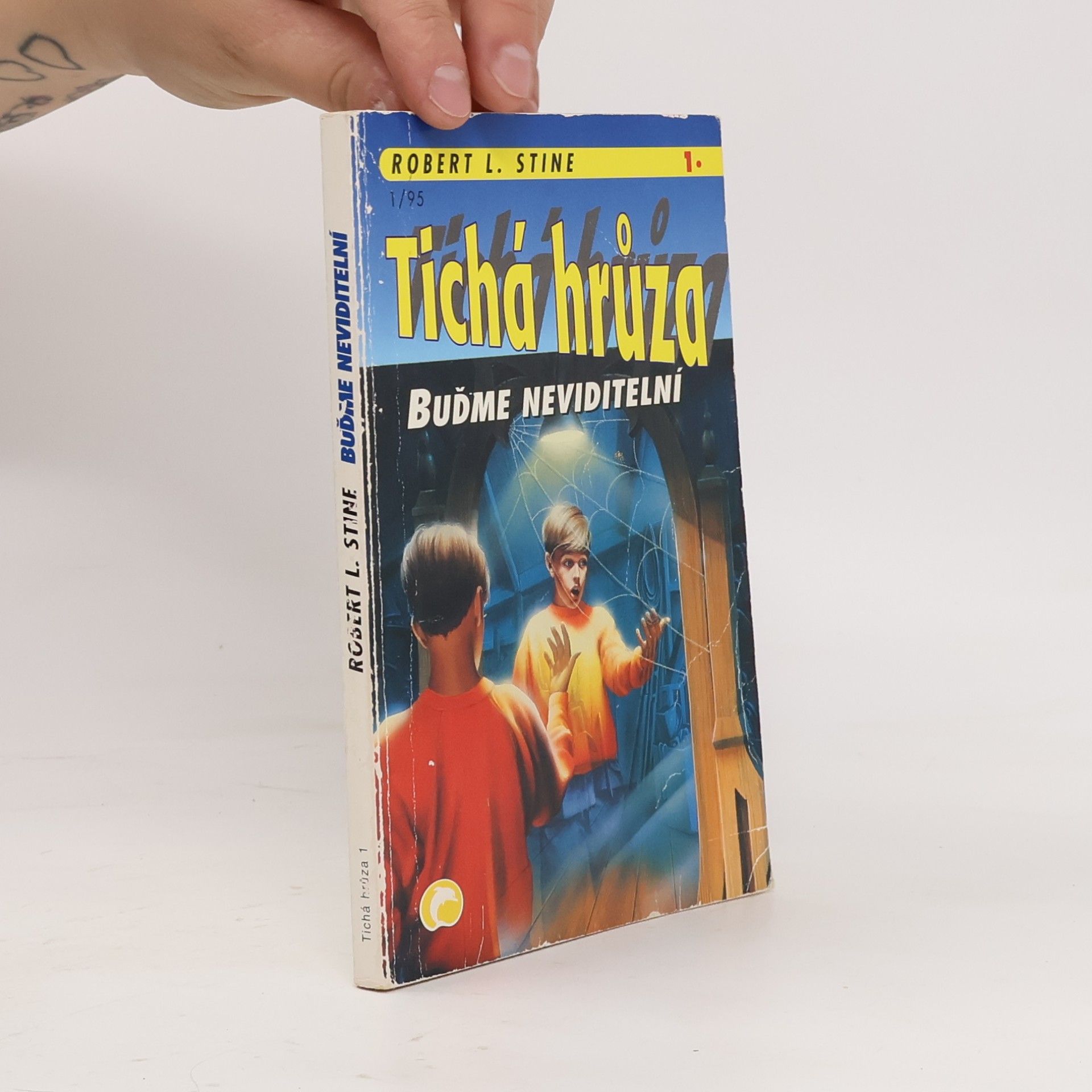 R. L. Stine Buďme neviditelní