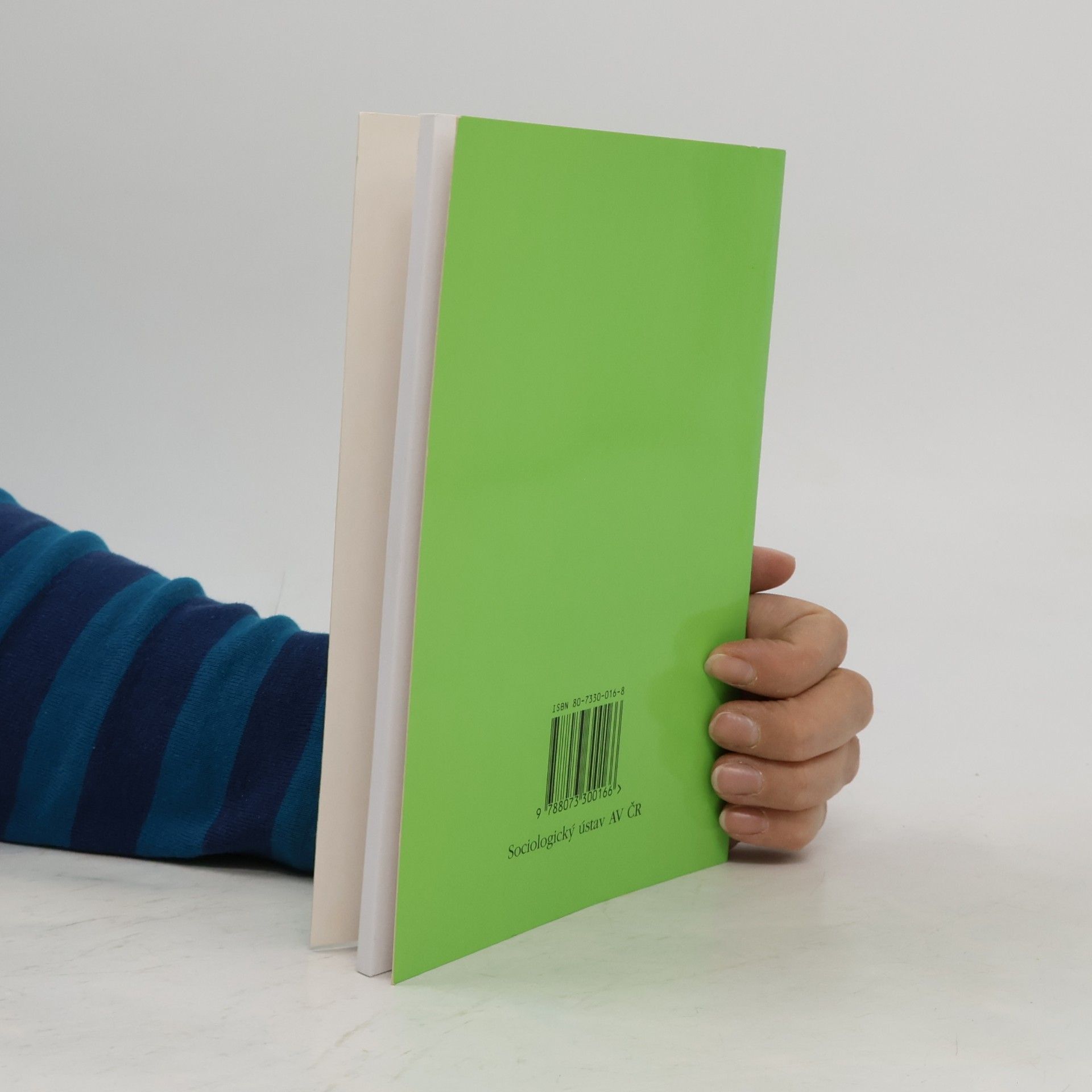 Collectif d'auteurs Teoretická východiska a zkušenost výzkumu nových českých elit : sborník ze semináře k výzkumnému projektu