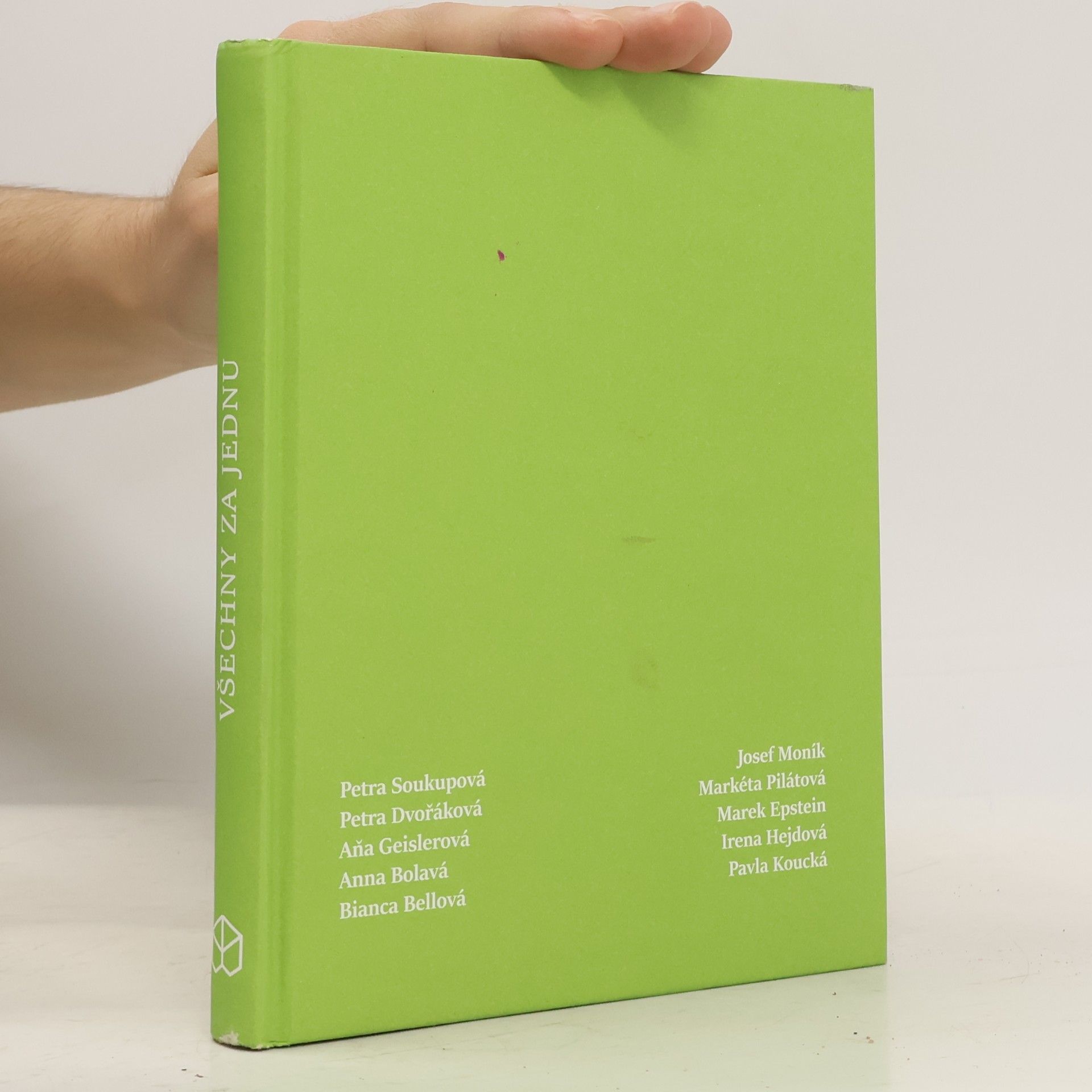 Collectif d'auteurs Všechny za jednu