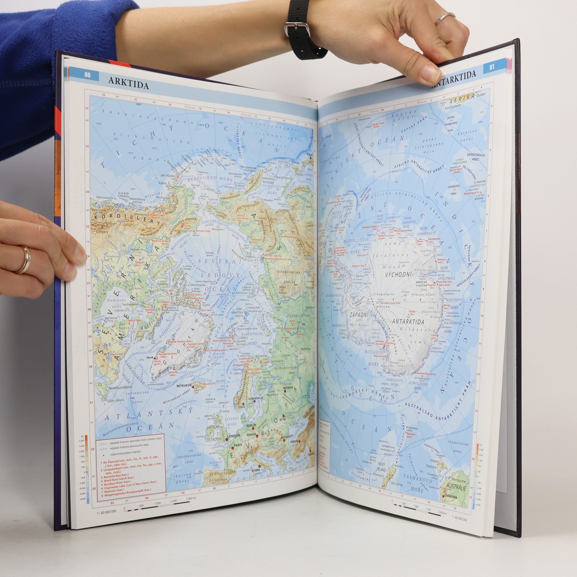 Kolektiv autorů Praktický atlas světa