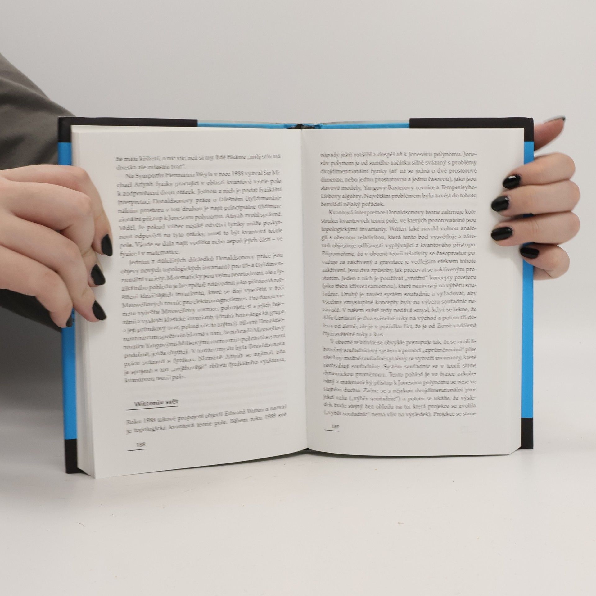 Ian Stewart Odsud až do nekonečna. Průvodce moderní matematikou