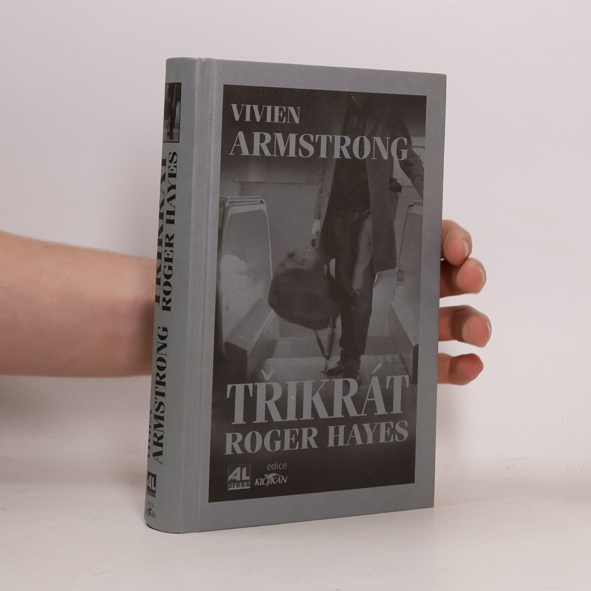 Vivien Armstrong Třikrát Roger Hayes