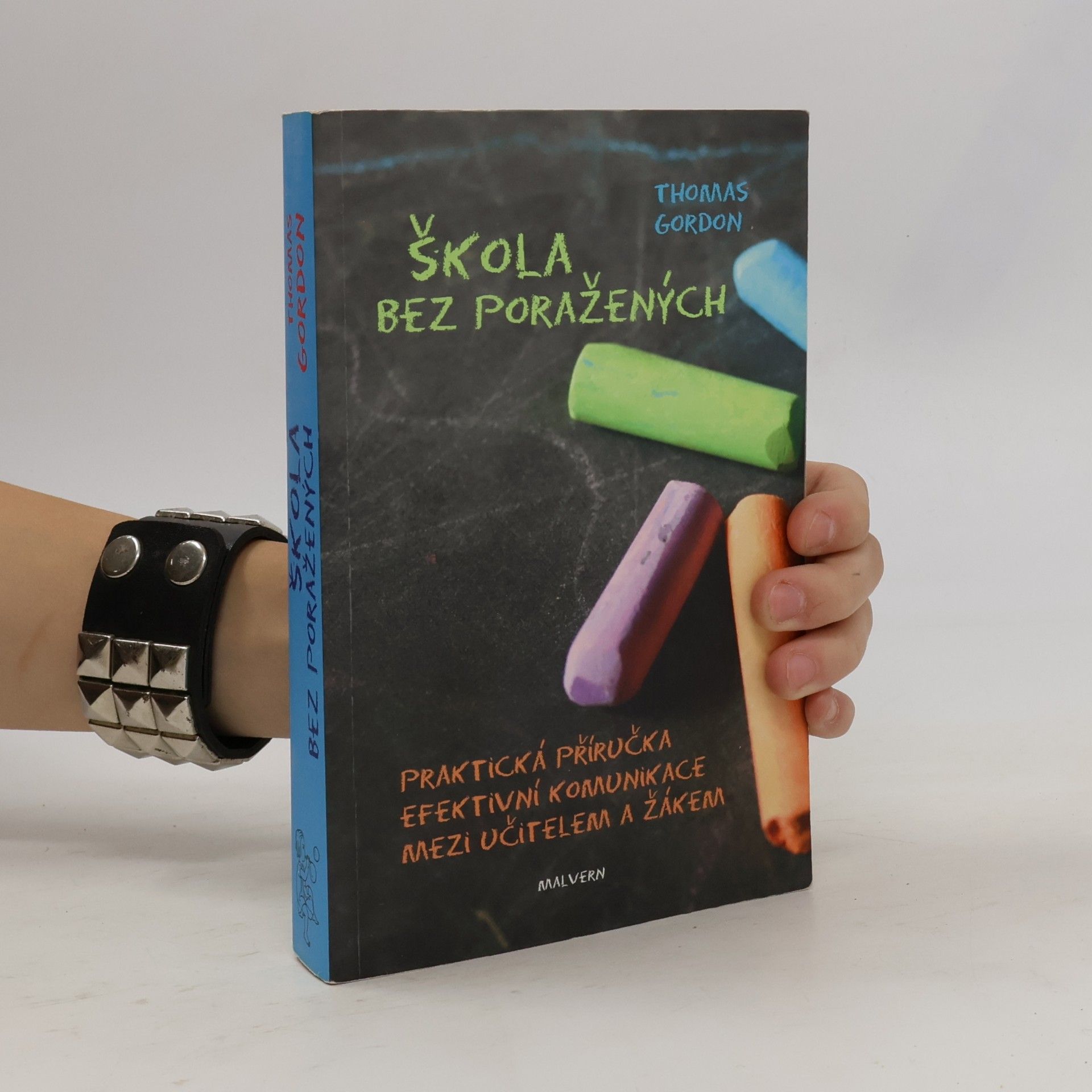 Gordon Thomas Škola bez poražených