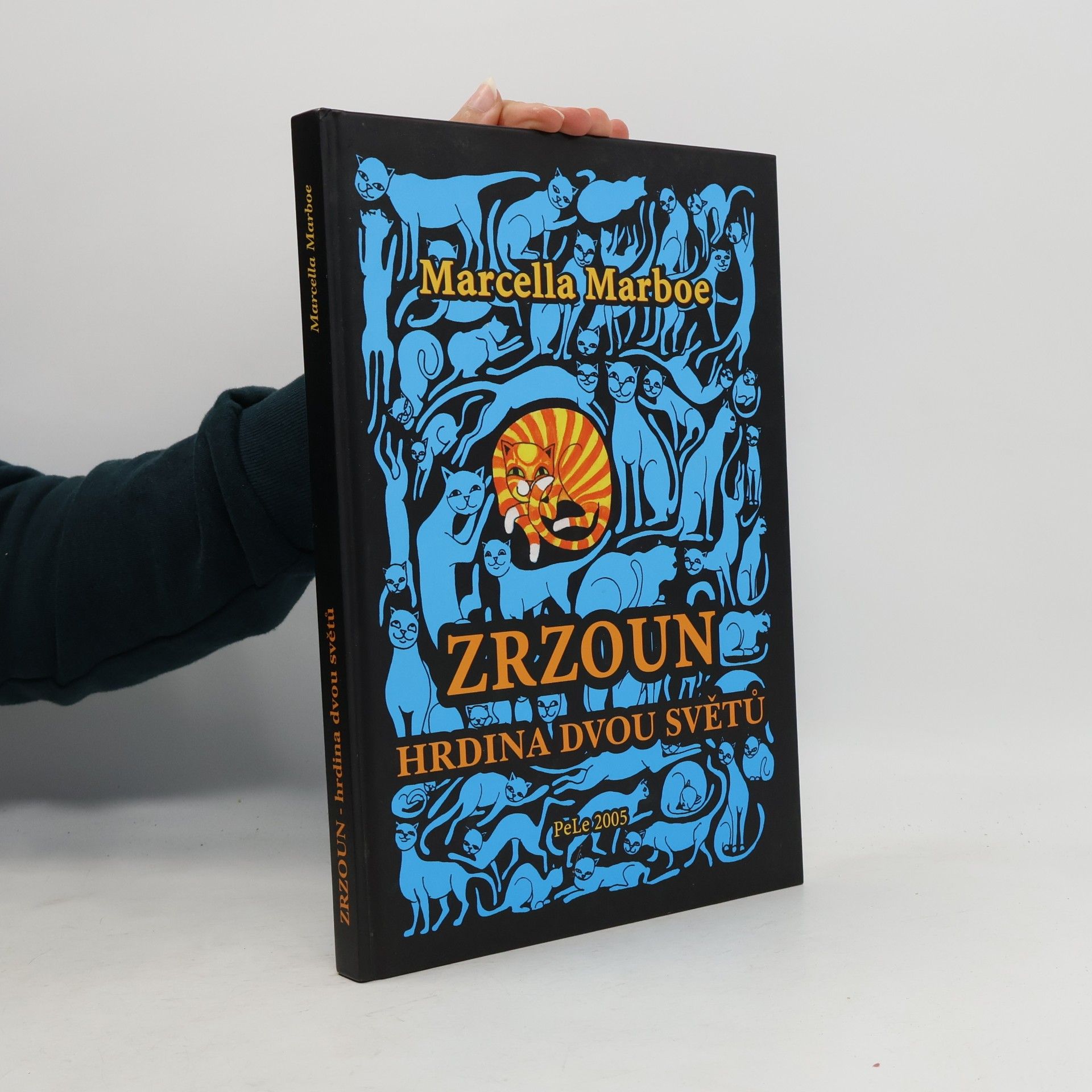 Helga Hrabincová Zrzoun, hrdina dvou světů