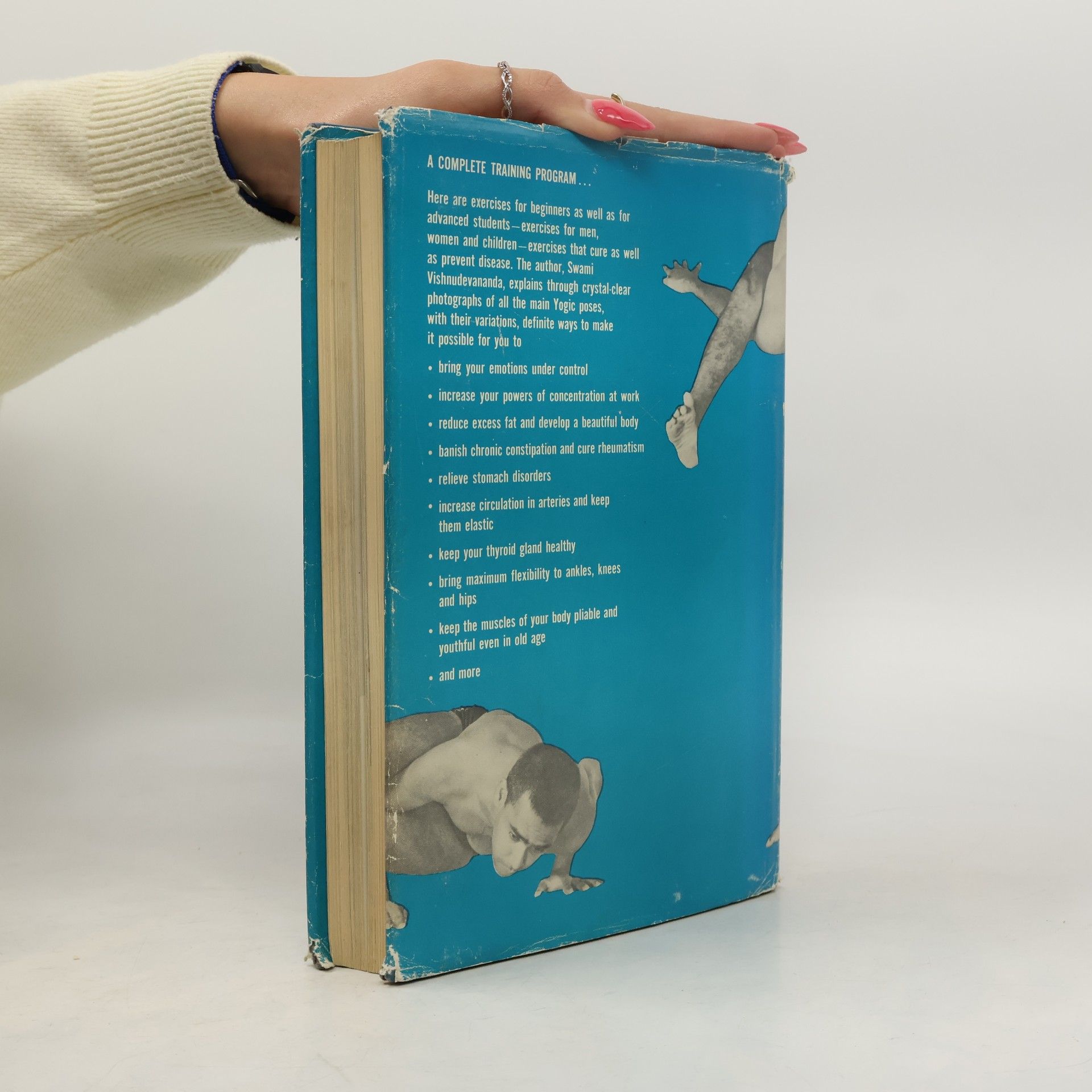 Swami Vishnudevananda The Complete Illustrated Book of Yoga