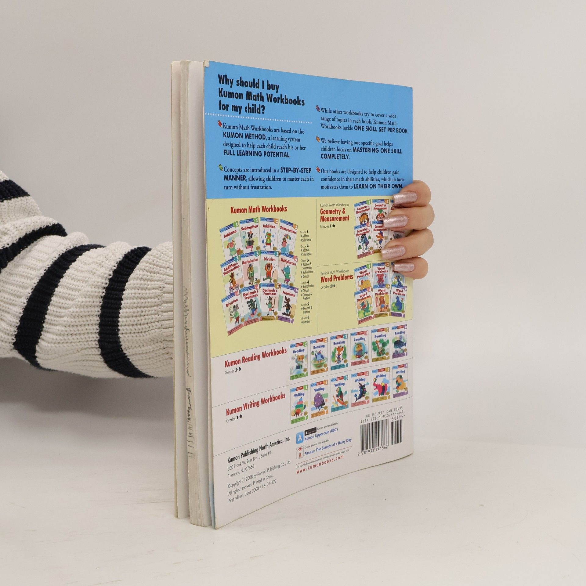 Kumon Publishing Kumon Math Workbooks: Grade 4 Multiplication