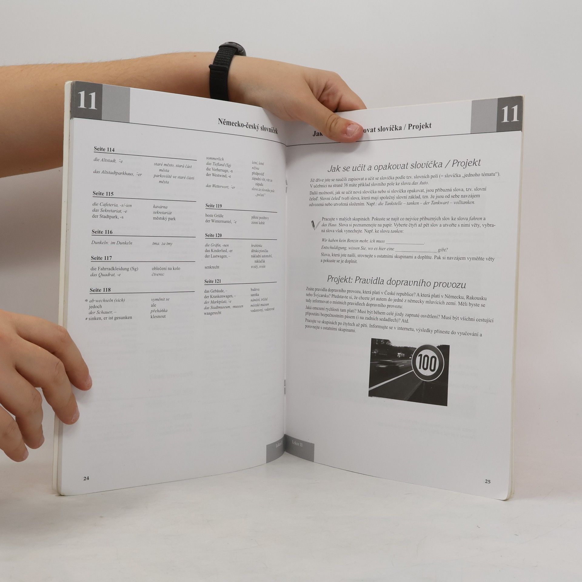 Autorenkollektiv Schritte international 4 : Glossar XXL : Deutsch-Tschechisch, Německo-český slovníček : Niveau A2