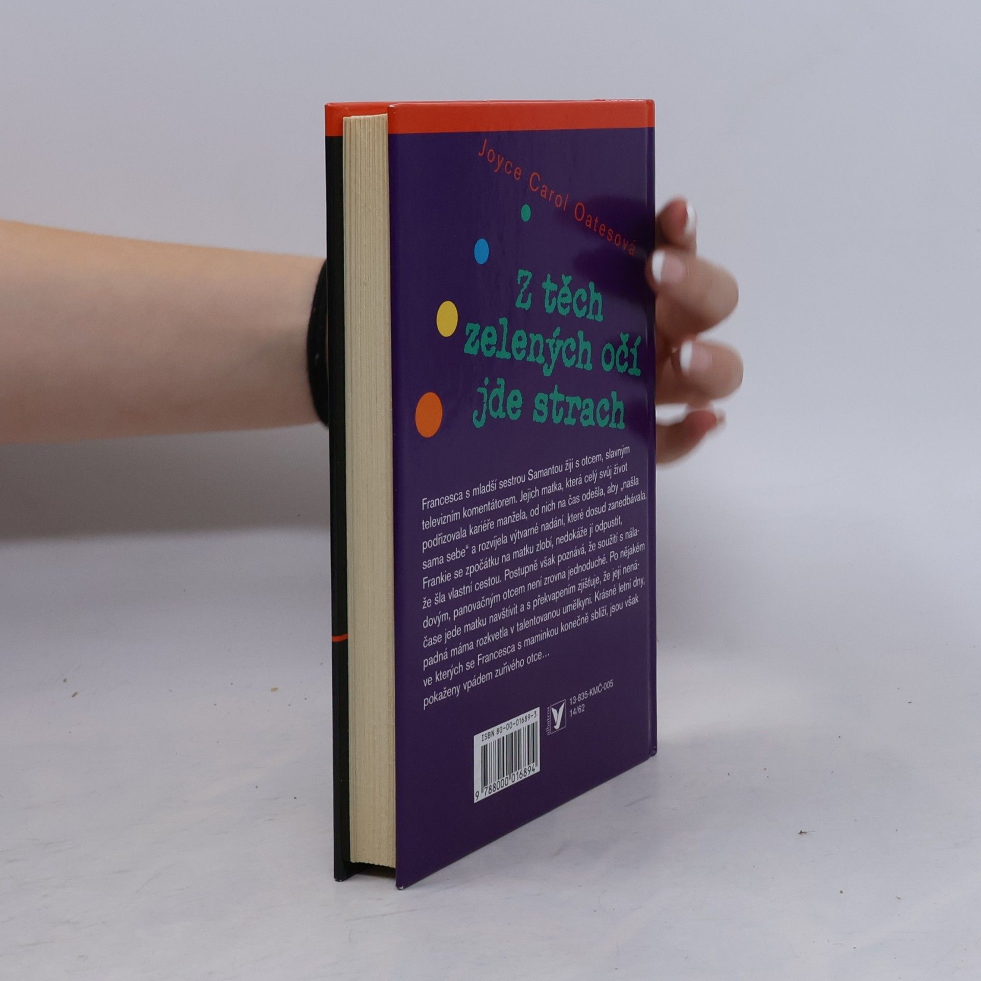 Joyce Carol Oates Z těch zelených očí jde strach