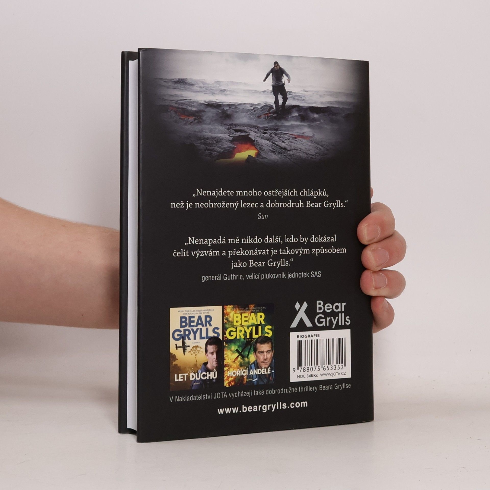 Bear Grylls Bláto, pot a slzy: Autobiografie