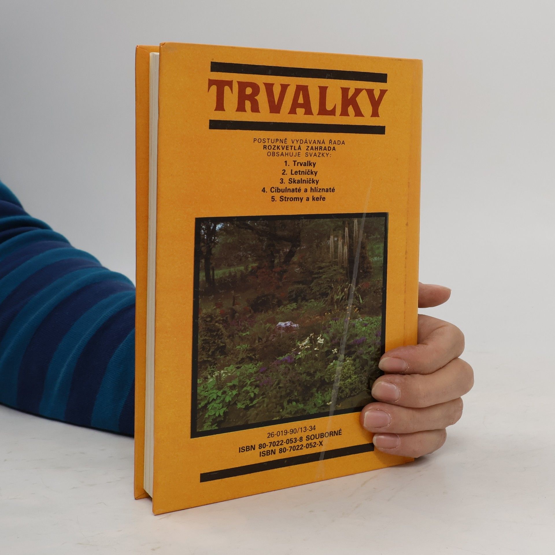 Boris Nikolajevič Golovkin Rozkvětlá zahrada 1. Trvalky