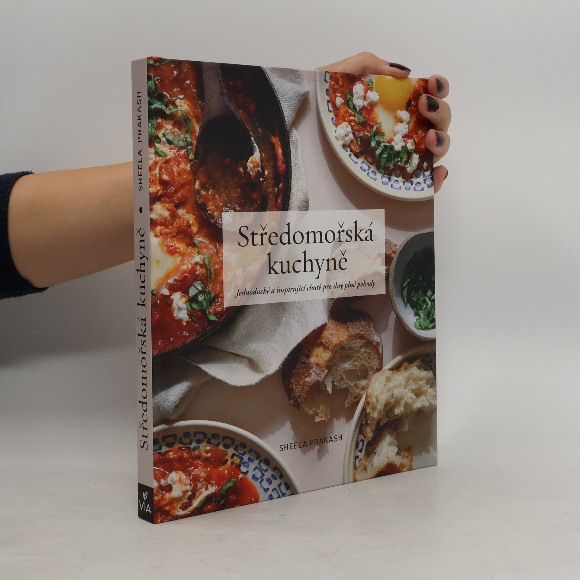 Středomořská kuchyně : jednoduché a inspirativní chutě pro dny plné pohody
