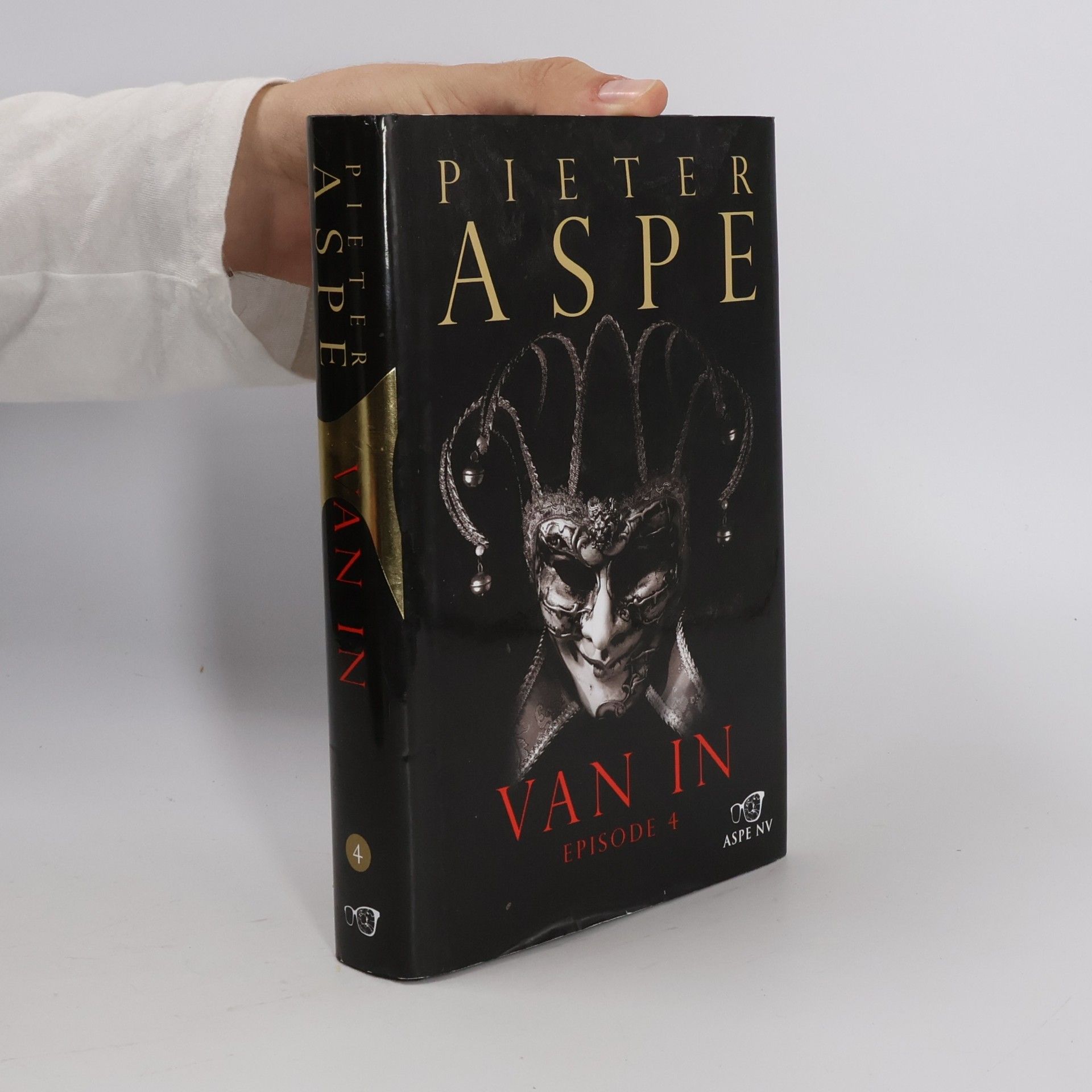 Van in 4. De vierde gestalte
