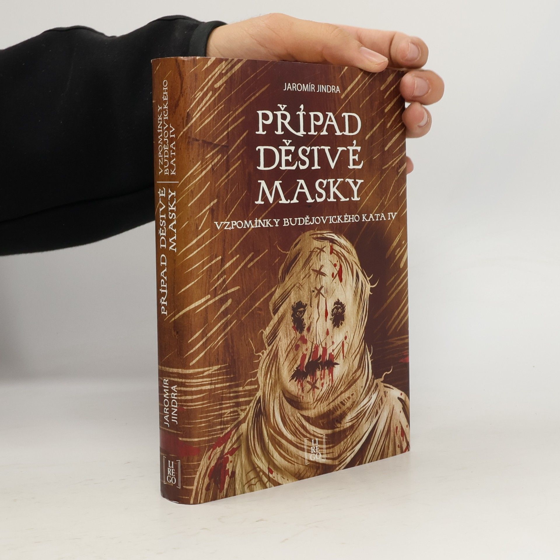 Případ děsivé masky