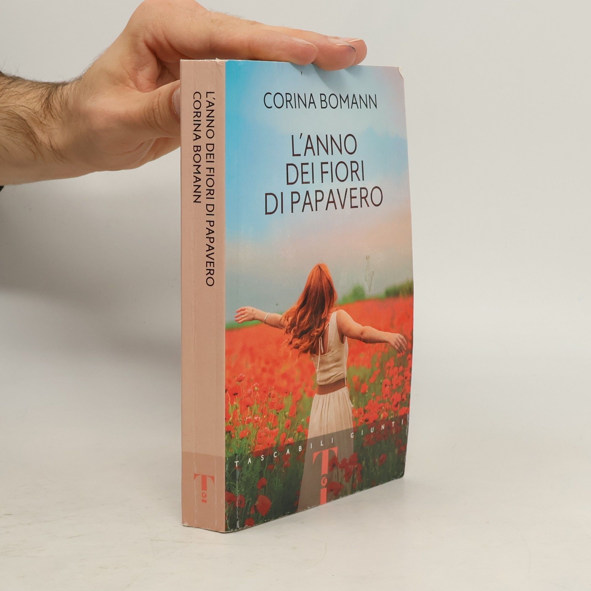 L’anno dei fiori di papavero