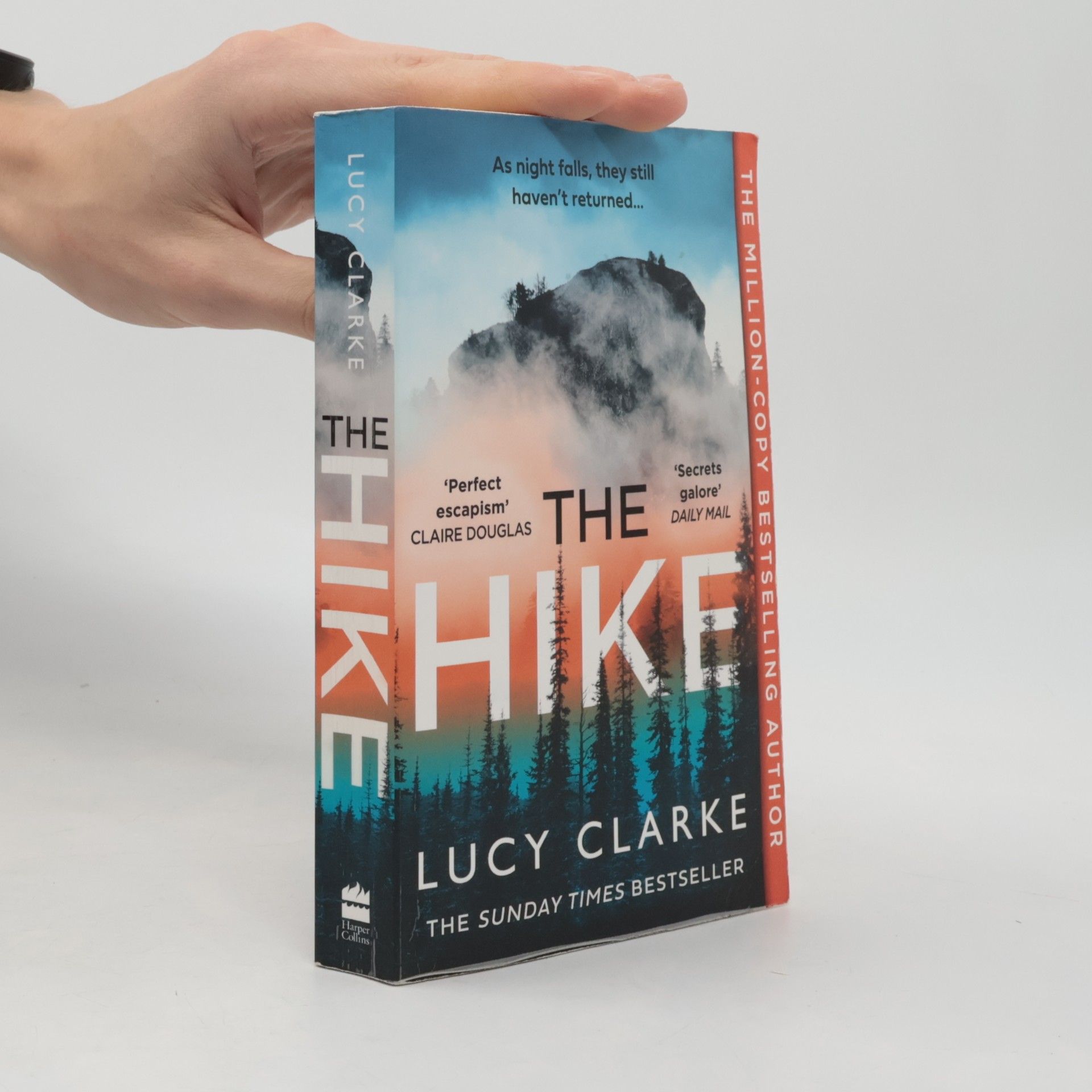 Lucy Clarke The hike