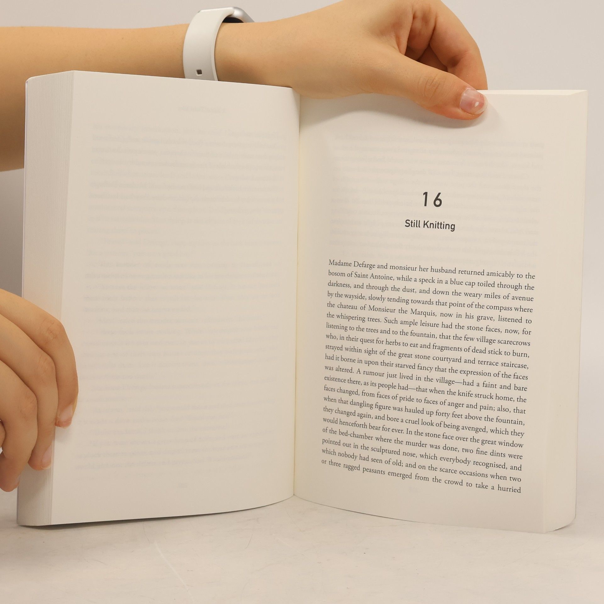 Charles Dickens Amazon Classics: A Tale of Two Cities