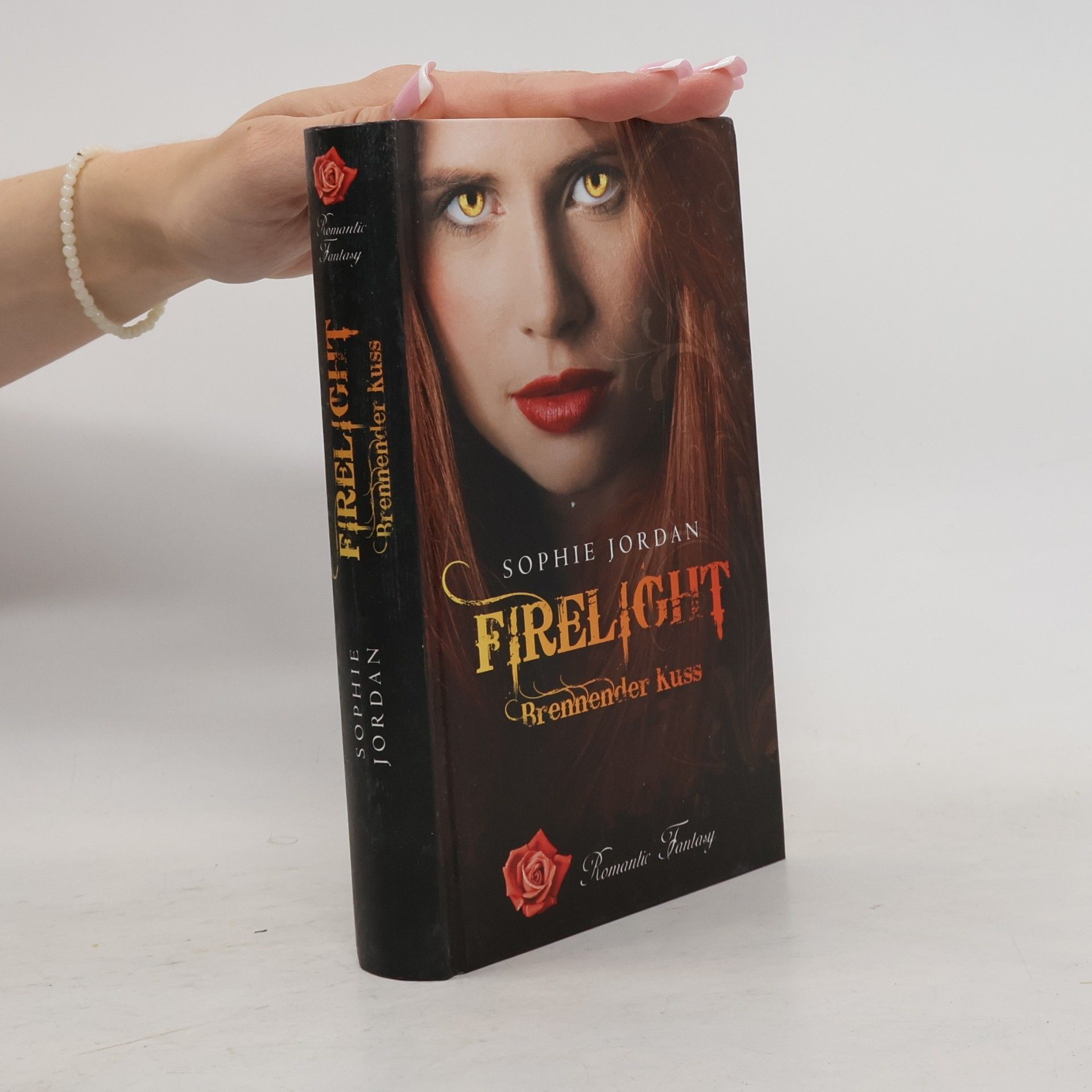 Sophie Jordan Firelight. Brennender Kuss