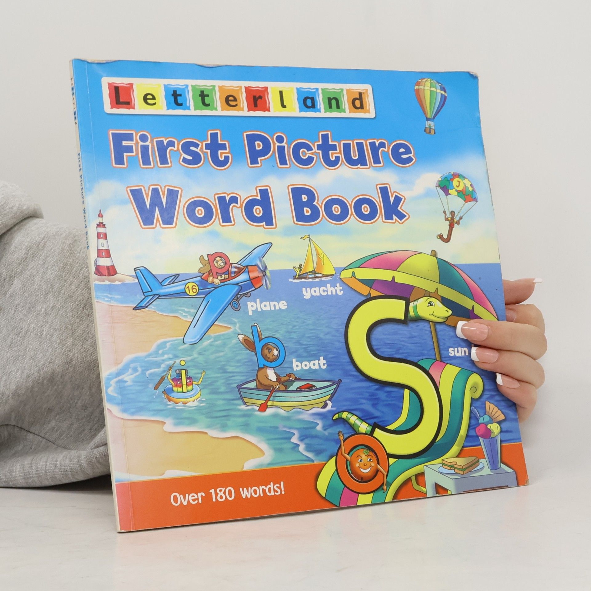 Letterland: First Picture Word Book