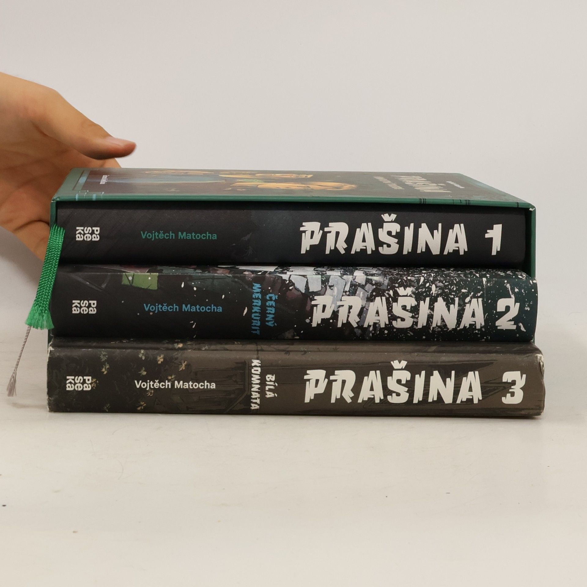 Prašina. Kompletní trilogie (3 svazky v boxu)