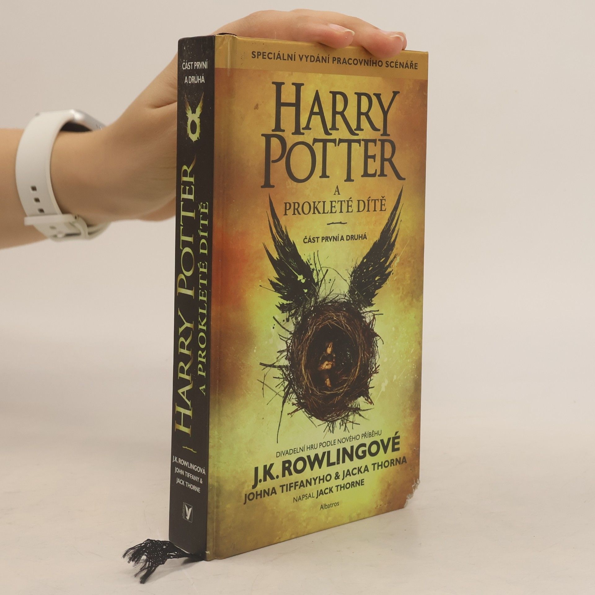 Joanne K. Rowlingová Harry Potter a prokleté dítě