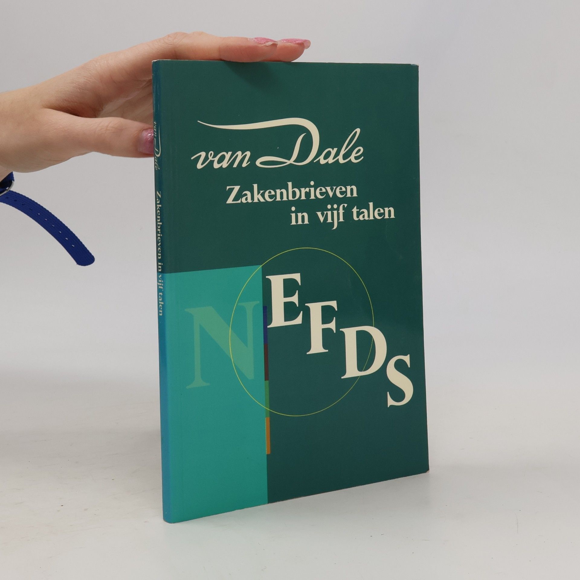 Van Dale Zakenbrieven in vijf talen