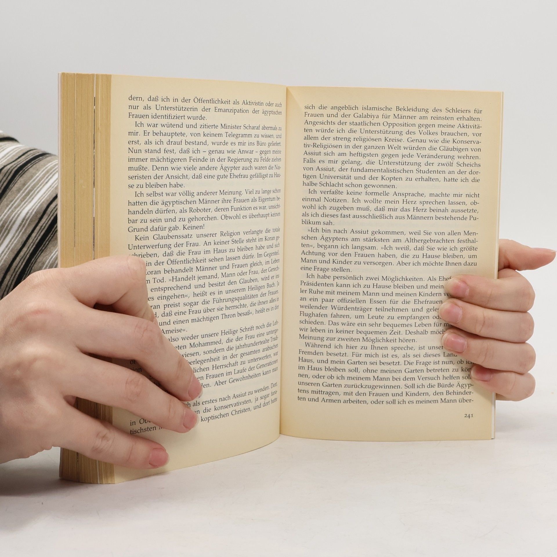 Jehan Sadat Ich bin eine Frau aus Ägypten : die Autobiographie einer aussergewöhnlichen Frau unserer Zeit
