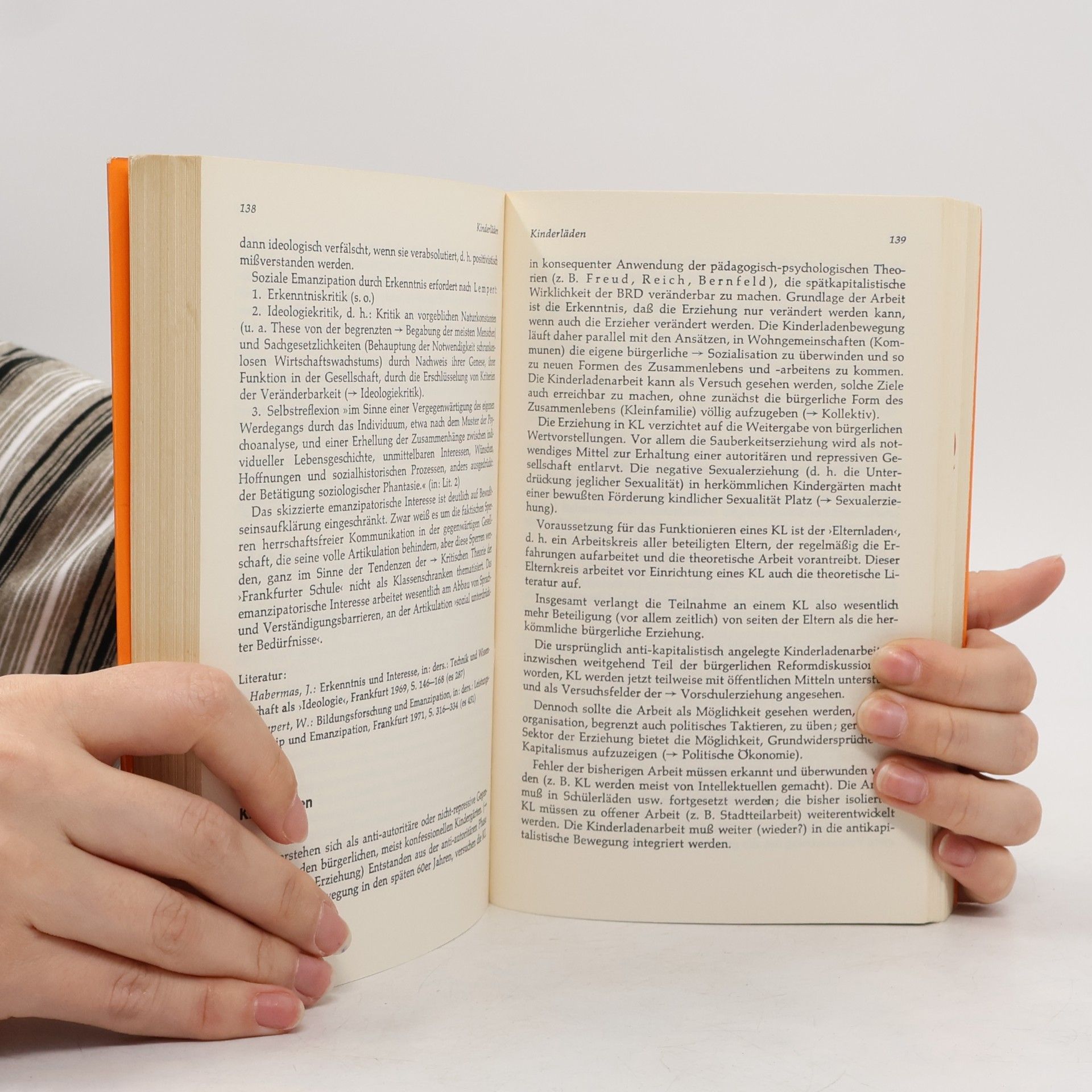kolektiv Wörterbuch Kritisch Erziehung