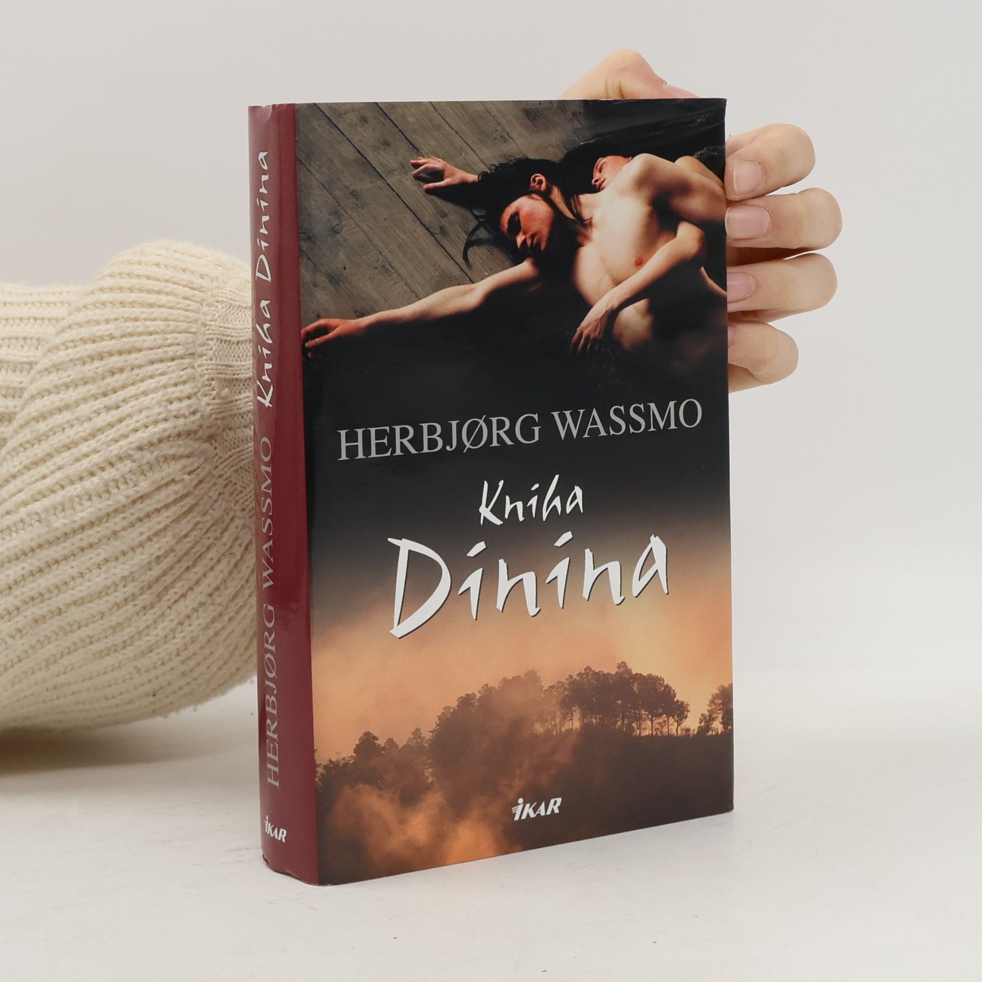 Kniha Dinina