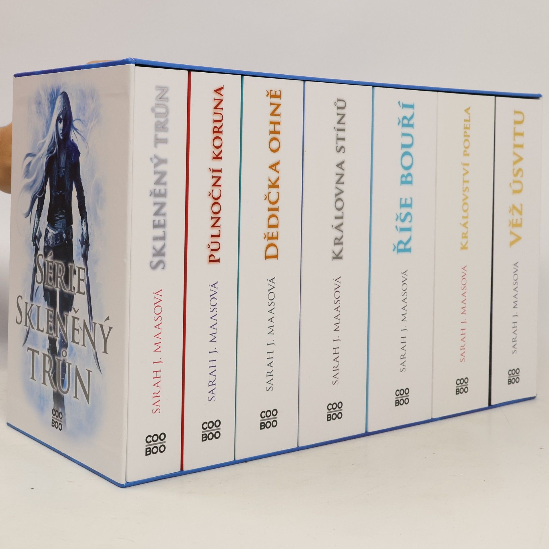 Sarah J. Maas Skleněný trůn 1-7 (box)