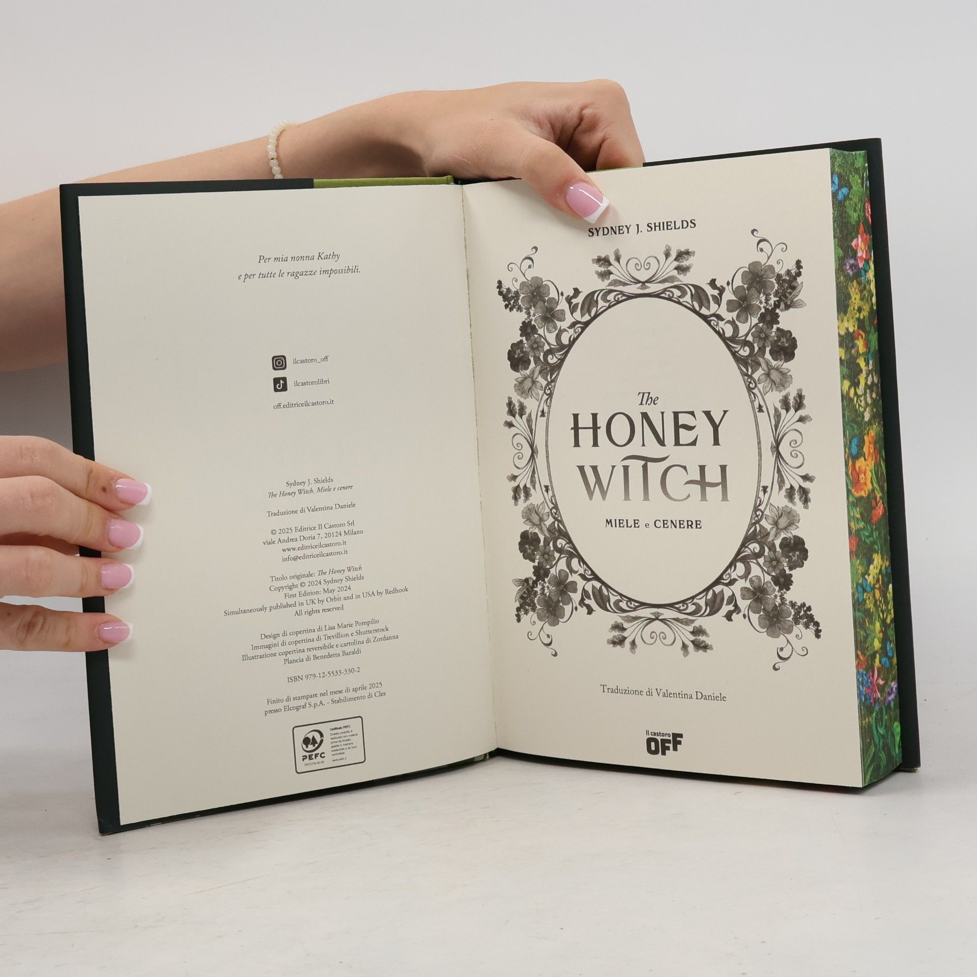 Sydney J. Shields Il Castoro Off: The Honey Witch