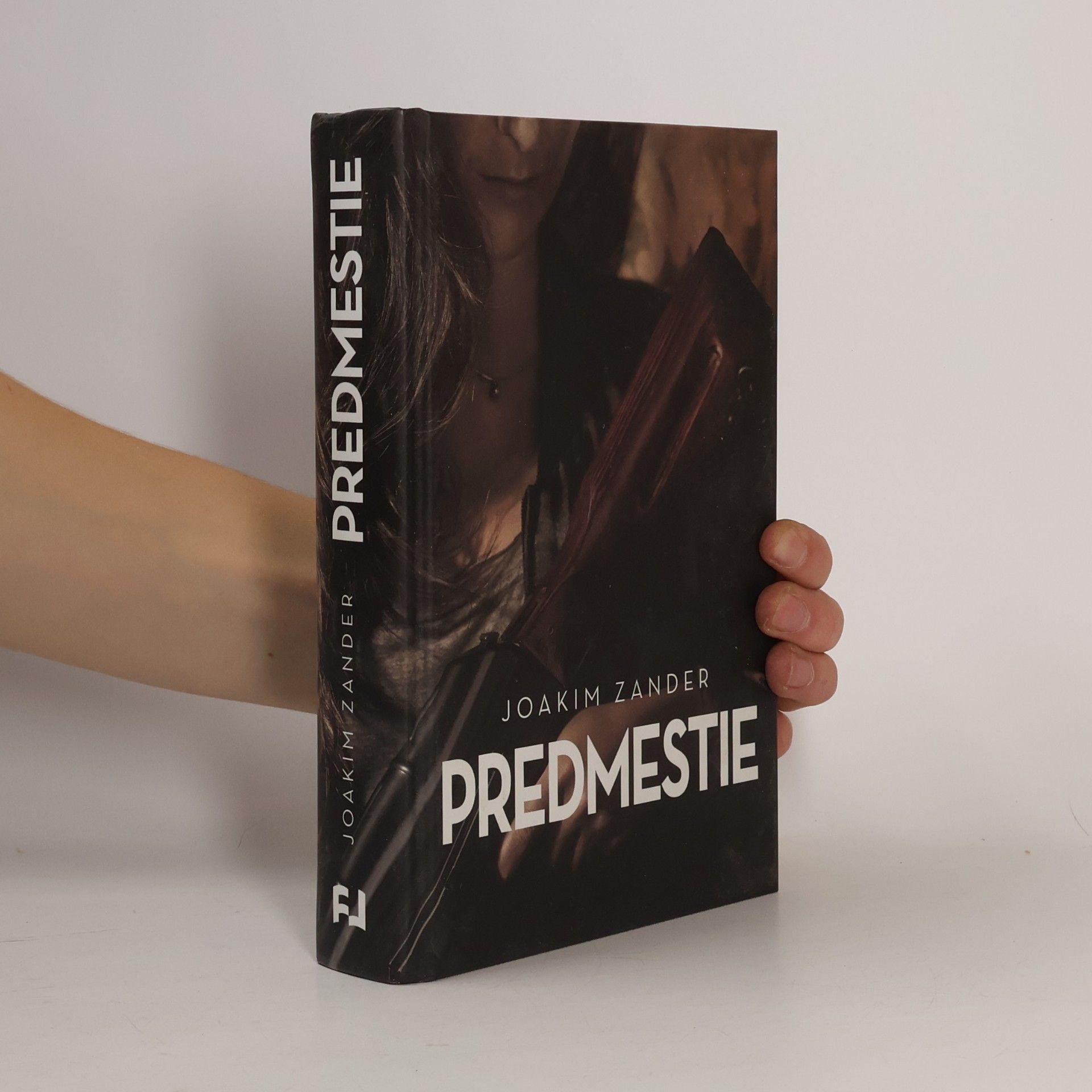 Joakim Zander Predmestie