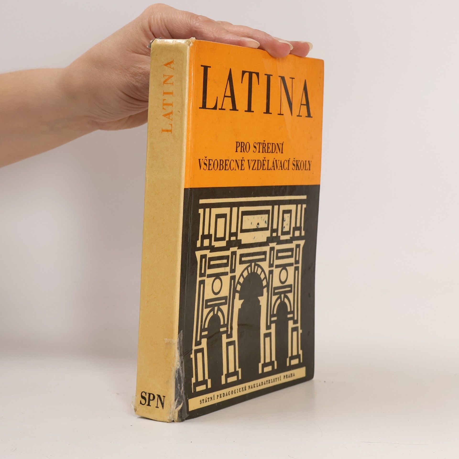Latina